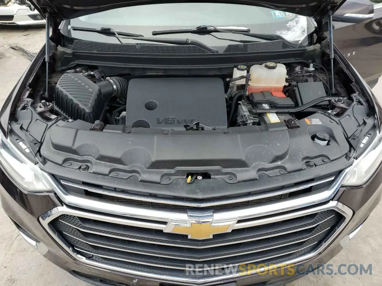 12 Photograph of a damaged car 1GNEVGKW8MJ113283 CHEVROLET TRAVERSE 2021