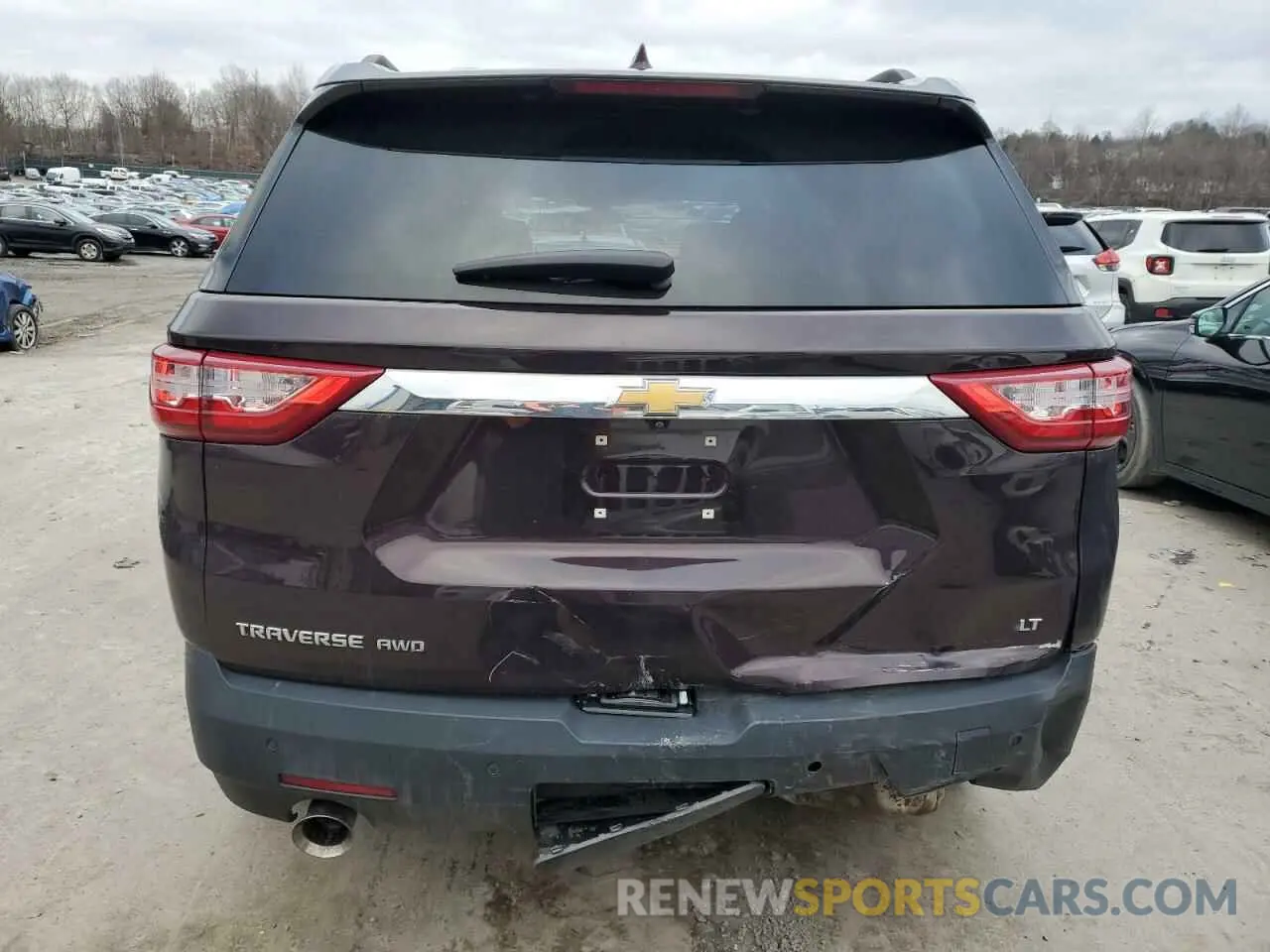 6 Photograph of a damaged car 1GNEVGKW8MJ113283 CHEVROLET TRAVERSE 2021