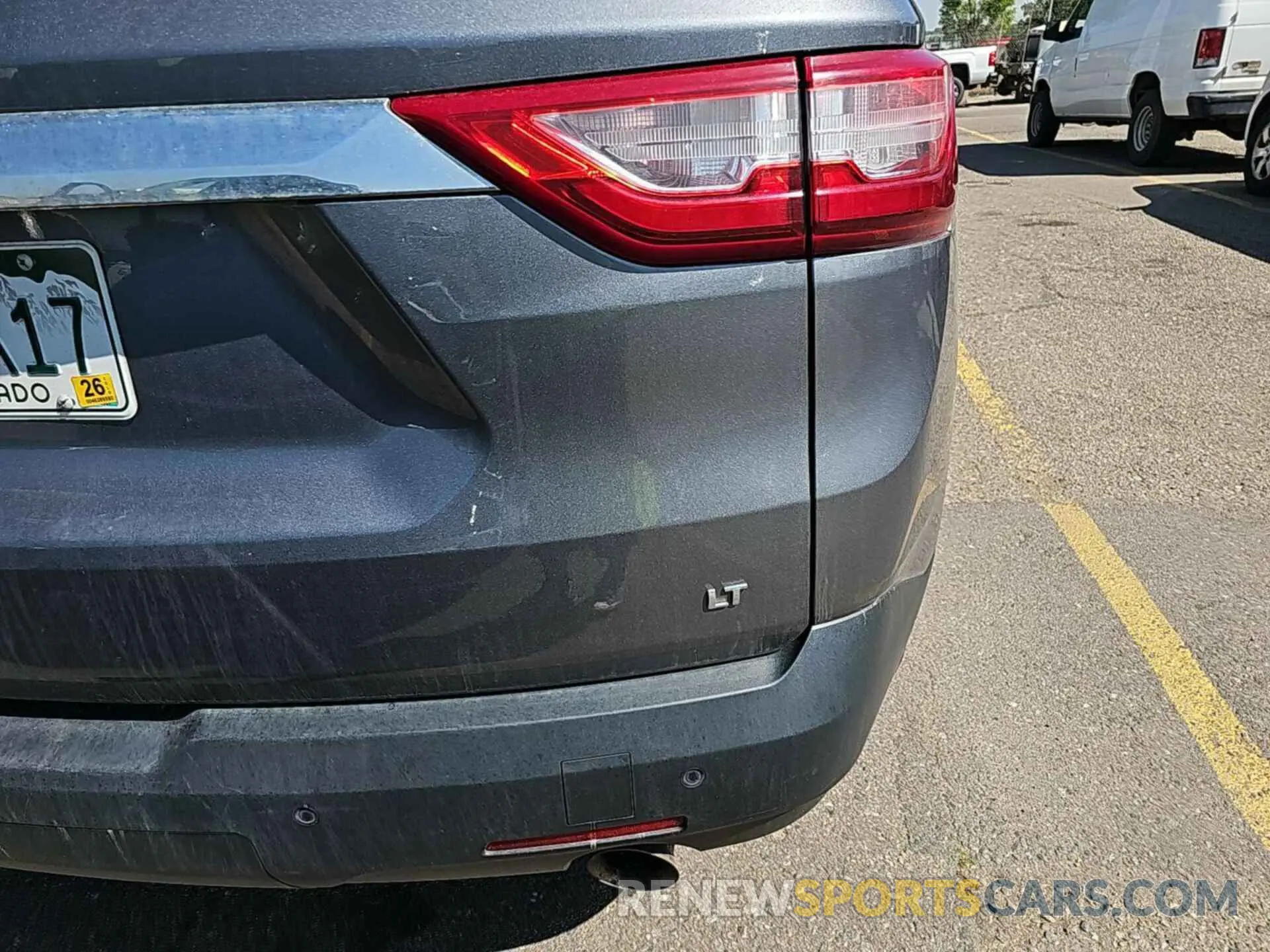 15 Photograph of a damaged car 1GNEVGKW8MJ185066 CHEVROLET TRAVERSE 2021