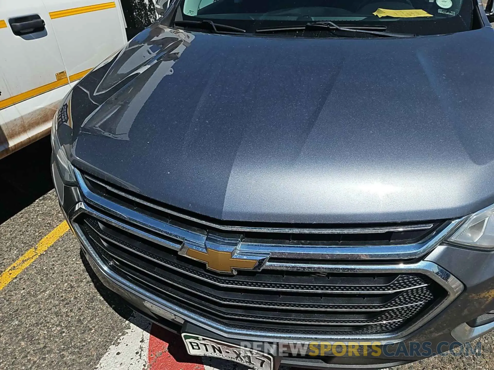 5 Photograph of a damaged car 1GNEVGKW8MJ185066 CHEVROLET TRAVERSE 2021