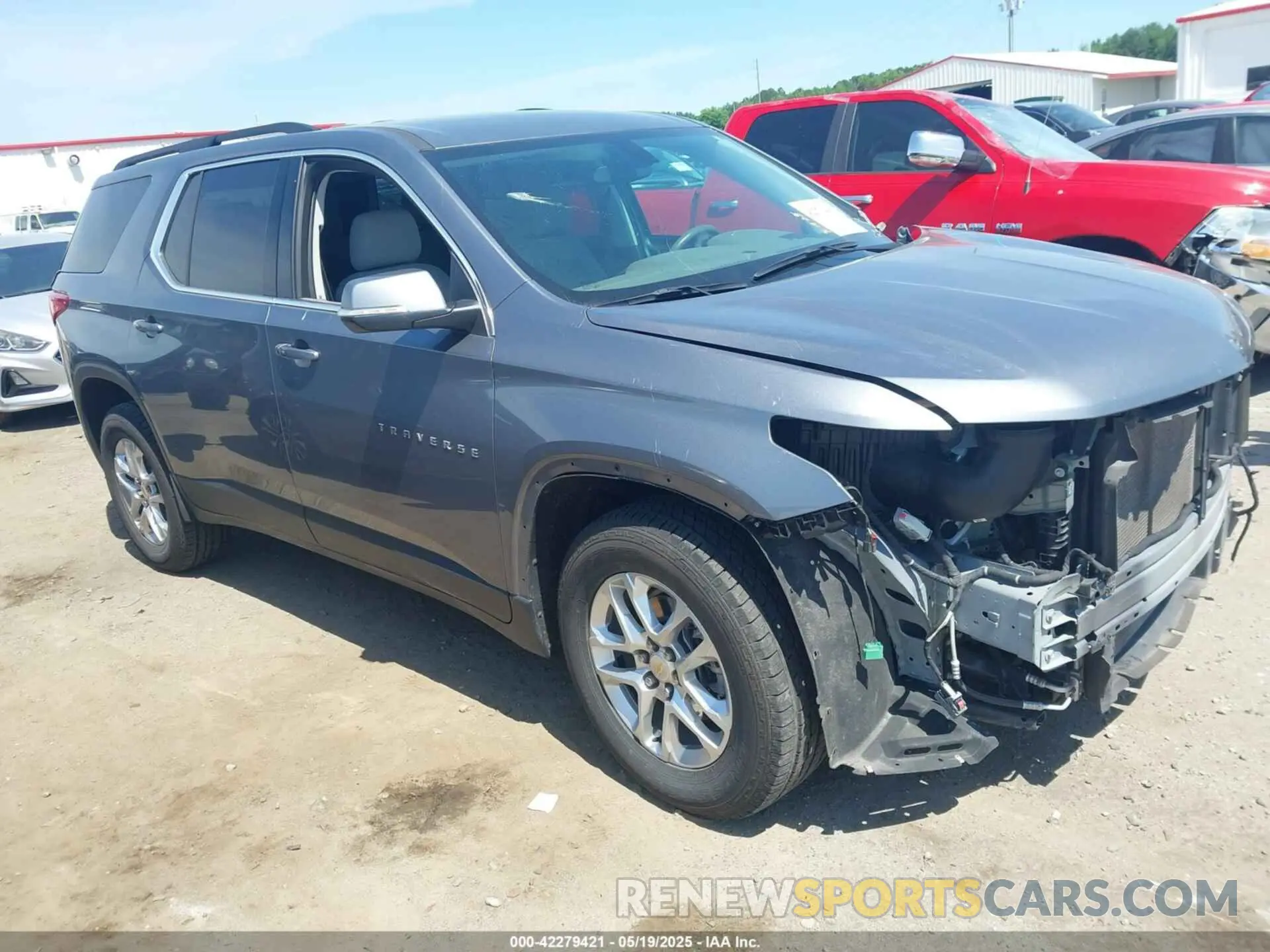 1 Photograph of a damaged car 1GNEVGKW8MJ193233 CHEVROLET TRAVERSE 2021
