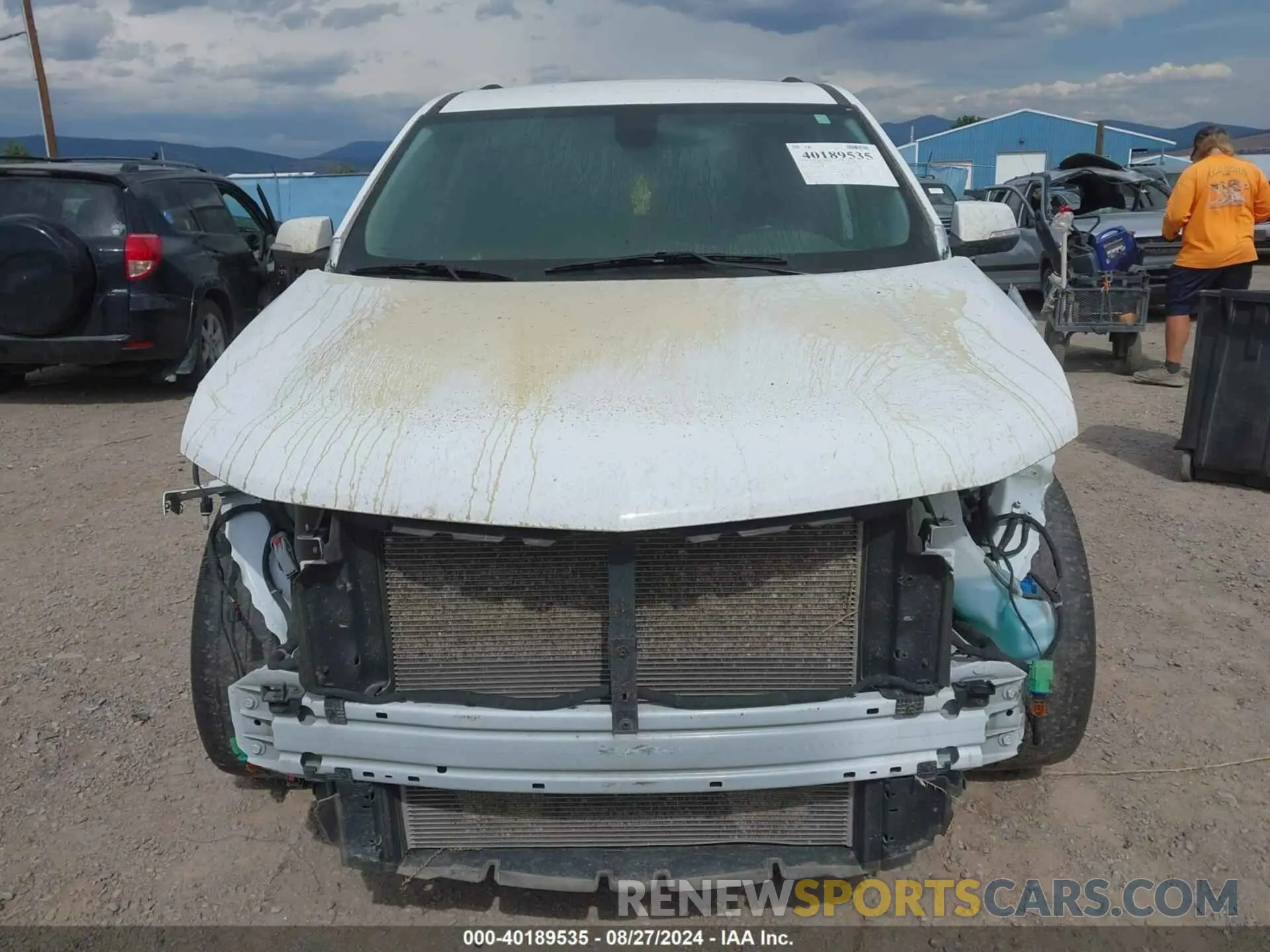 13 Photograph of a damaged car 1GNEVHKW1MJ213554 CHEVROLET TRAVERSE 2021