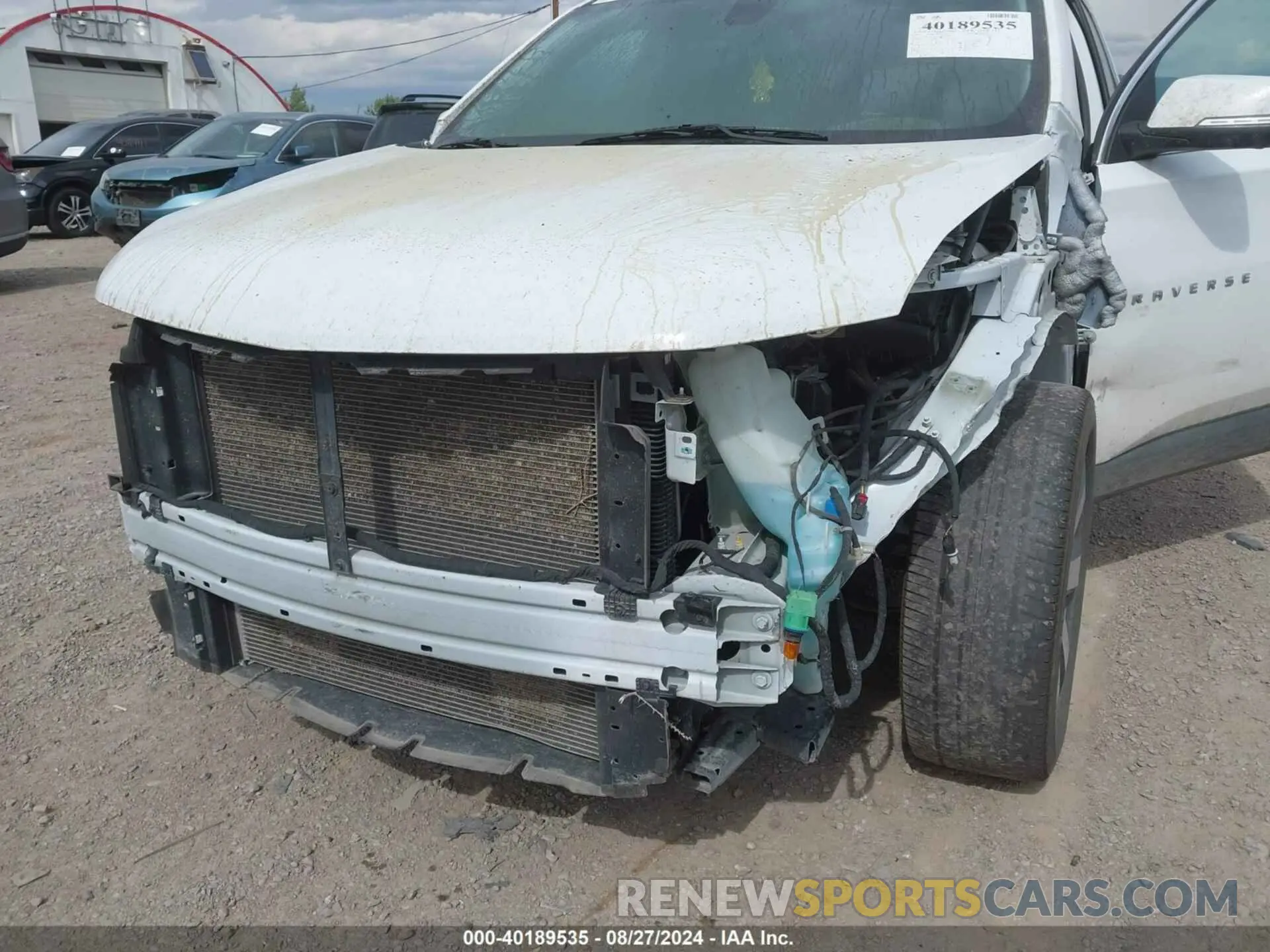6 Photograph of a damaged car 1GNEVHKW1MJ213554 CHEVROLET TRAVERSE 2021