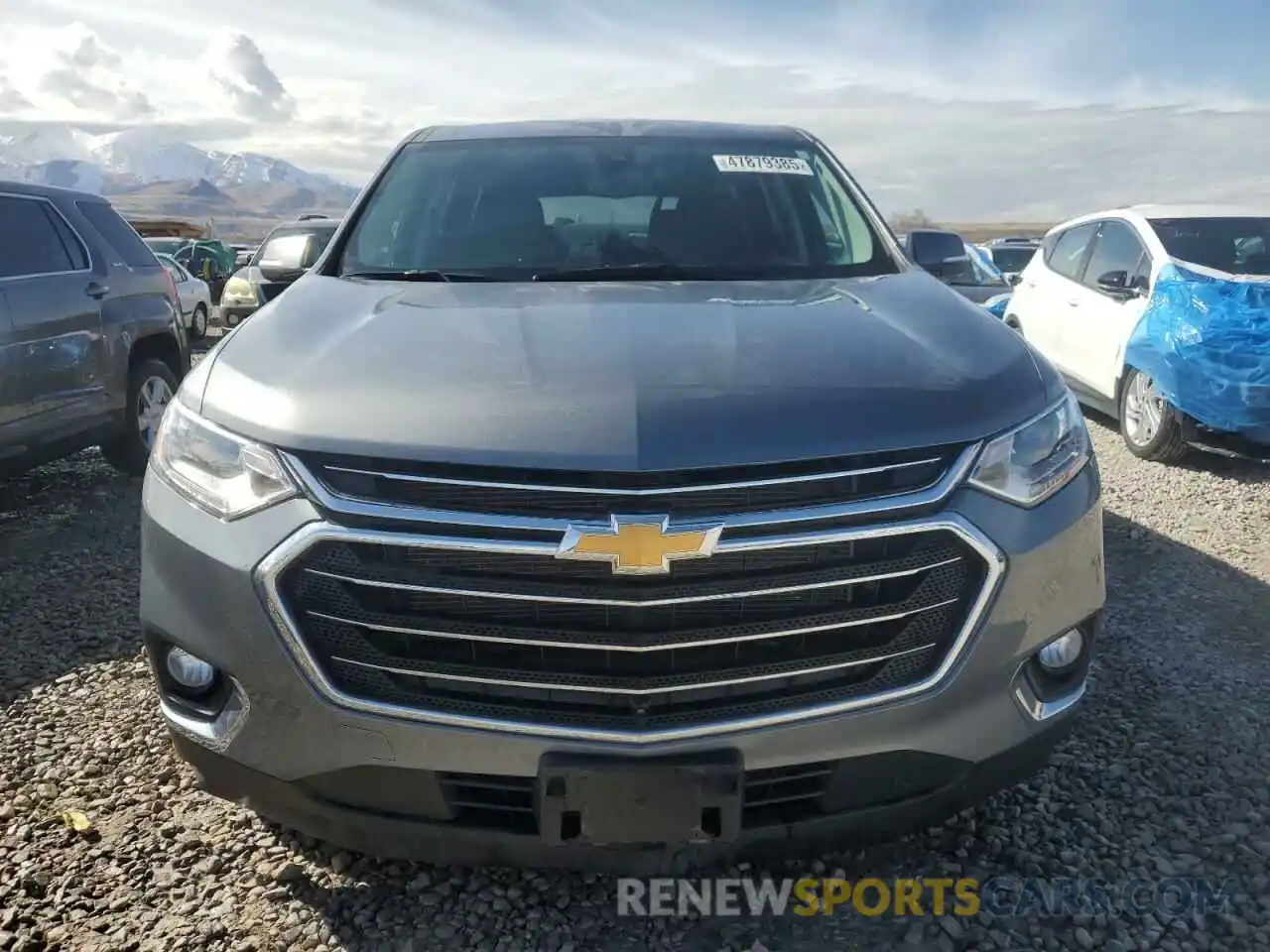 5 Photograph of a damaged car 1GNEVHKW1MJ213845 CHEVROLET TRAVERSE 2021