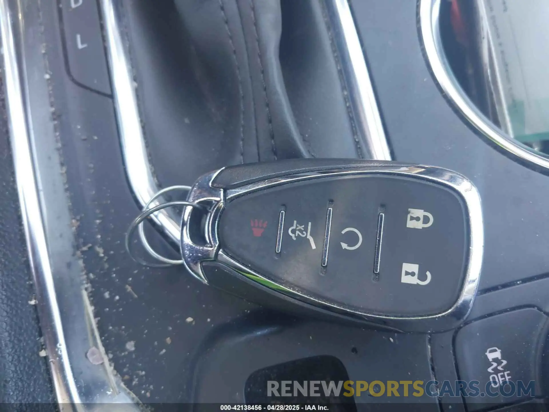 11 Photograph of a damaged car 1GNEVHKW3MJ151106 CHEVROLET TRAVERSE 2021