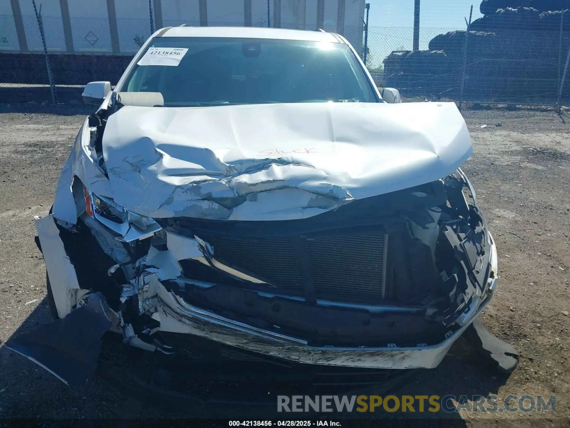 12 Photograph of a damaged car 1GNEVHKW3MJ151106 CHEVROLET TRAVERSE 2021