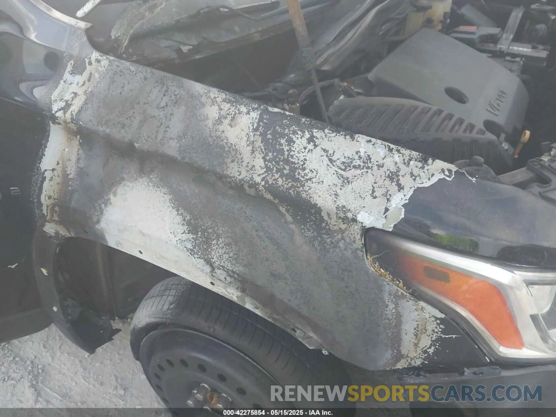 11 Photograph of a damaged car 1GNEVHKW3MJ154300 CHEVROLET TRAVERSE 2021