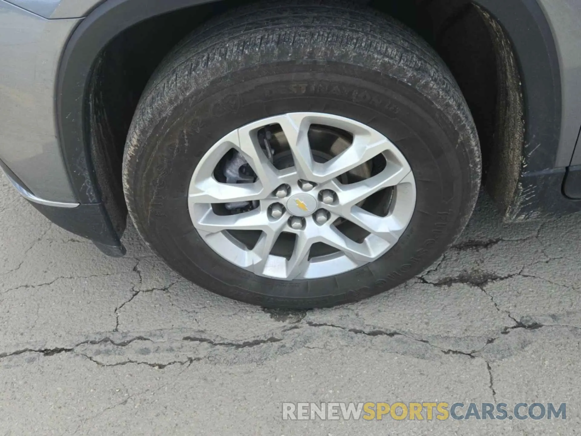 3 Photograph of a damaged car 1GNEVHKW4MJ185278 CHEVROLET TRAVERSE 2021