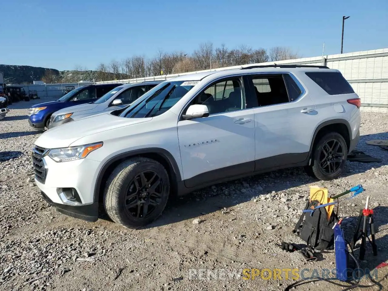 1 Photograph of a damaged car 1GNEVHKW5MJ130239 CHEVROLET TRAVERSE 2021