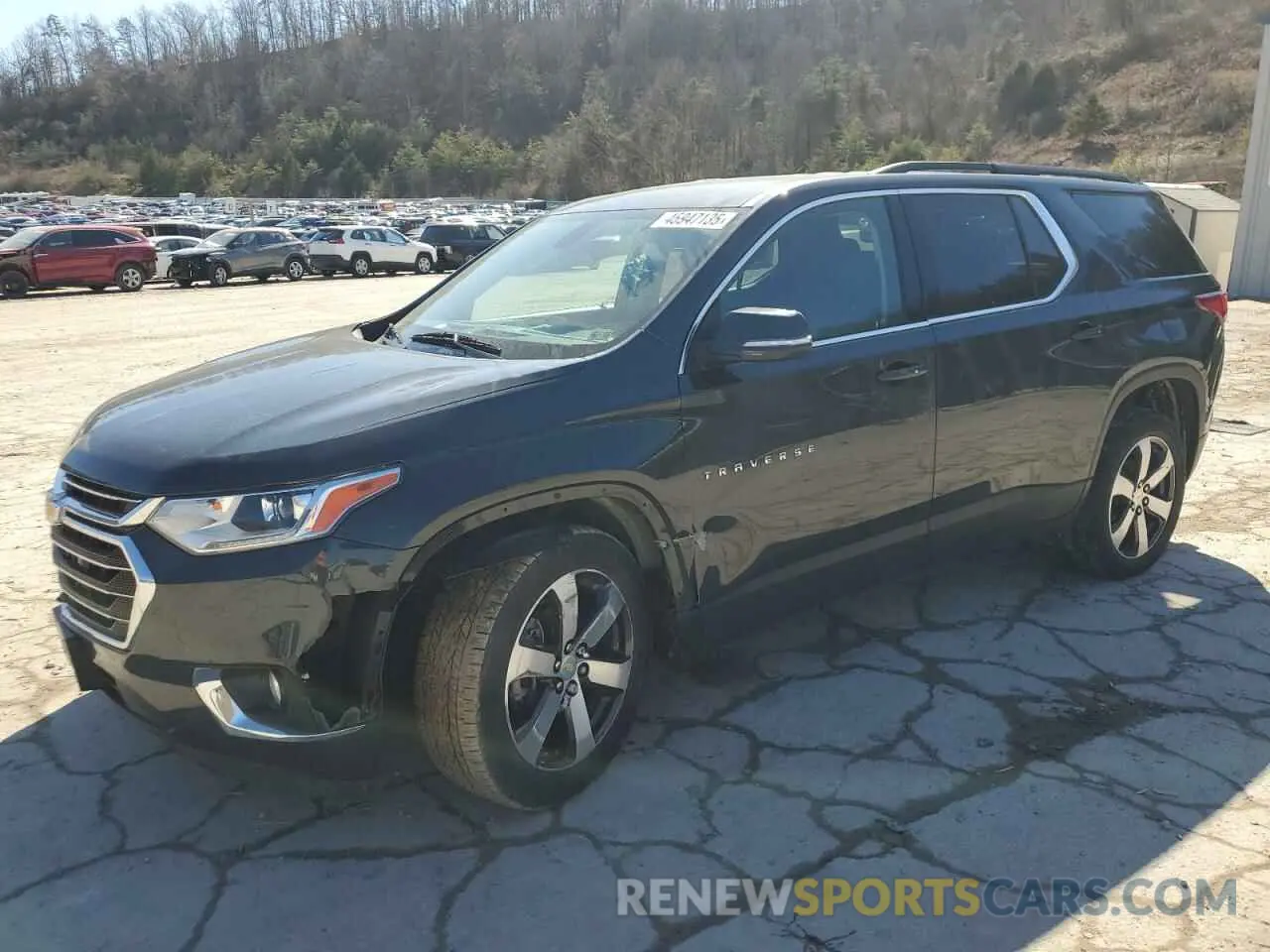 1 Photograph of a damaged car 1GNEVHKW5MJ157974 CHEVROLET TRAVERSE 2021