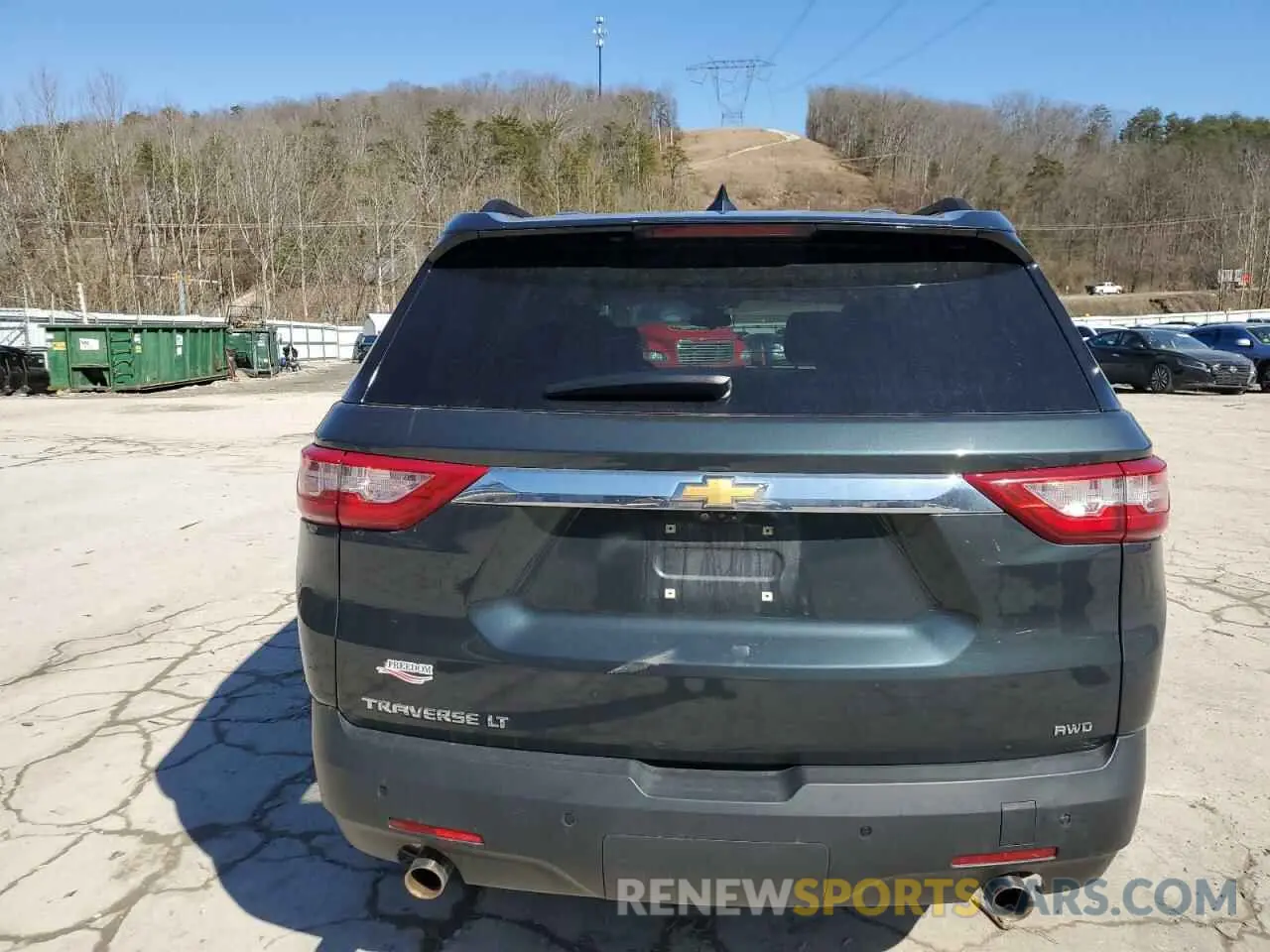 6 Photograph of a damaged car 1GNEVHKW5MJ157974 CHEVROLET TRAVERSE 2021