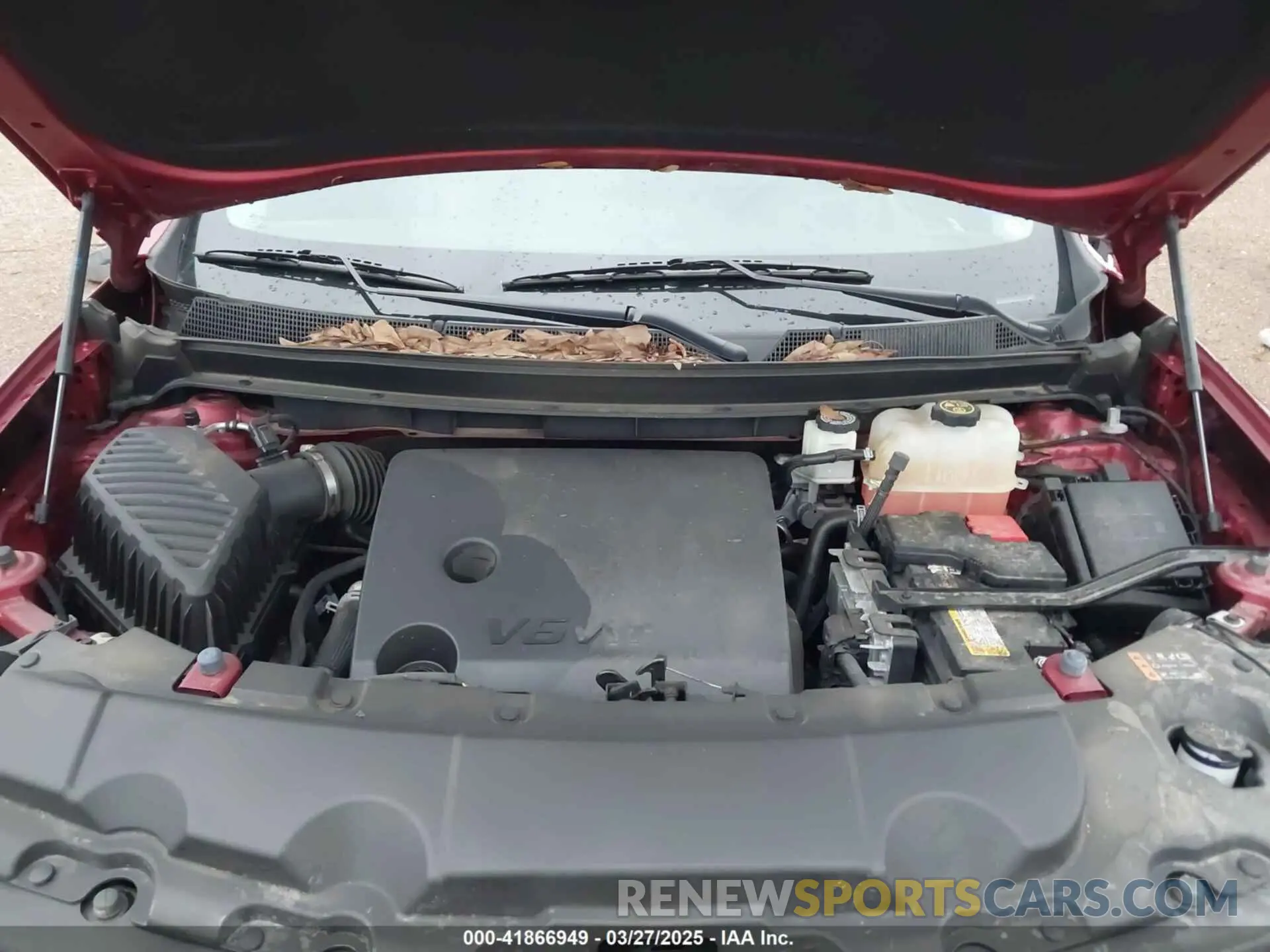 10 Photograph of a damaged car 1GNEVHKW5MJ204694 CHEVROLET TRAVERSE 2021