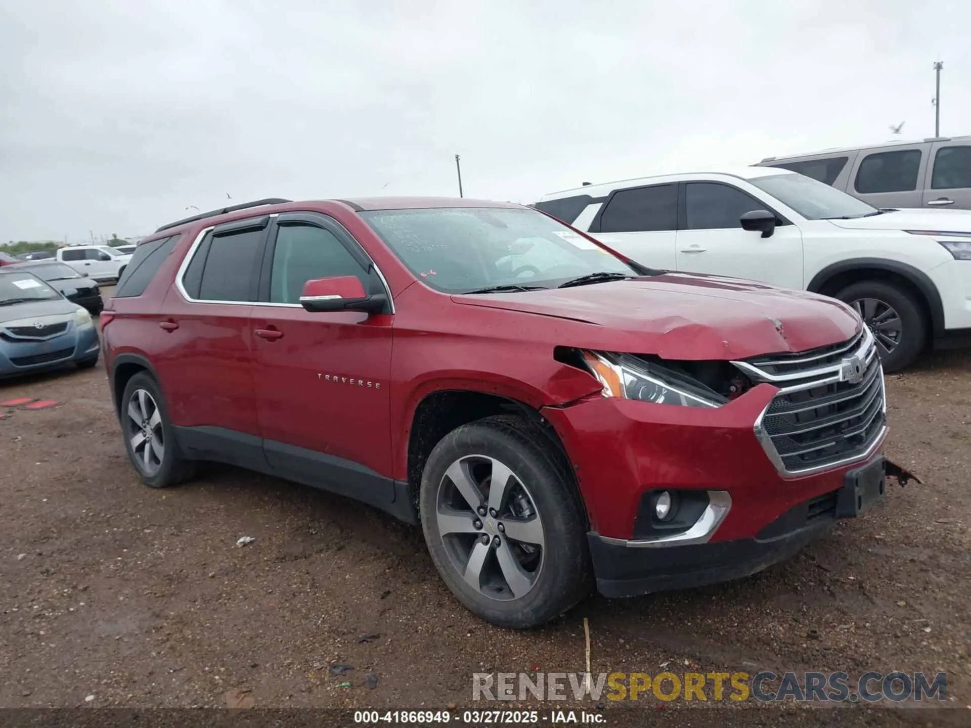 13 Photograph of a damaged car 1GNEVHKW5MJ204694 CHEVROLET TRAVERSE 2021