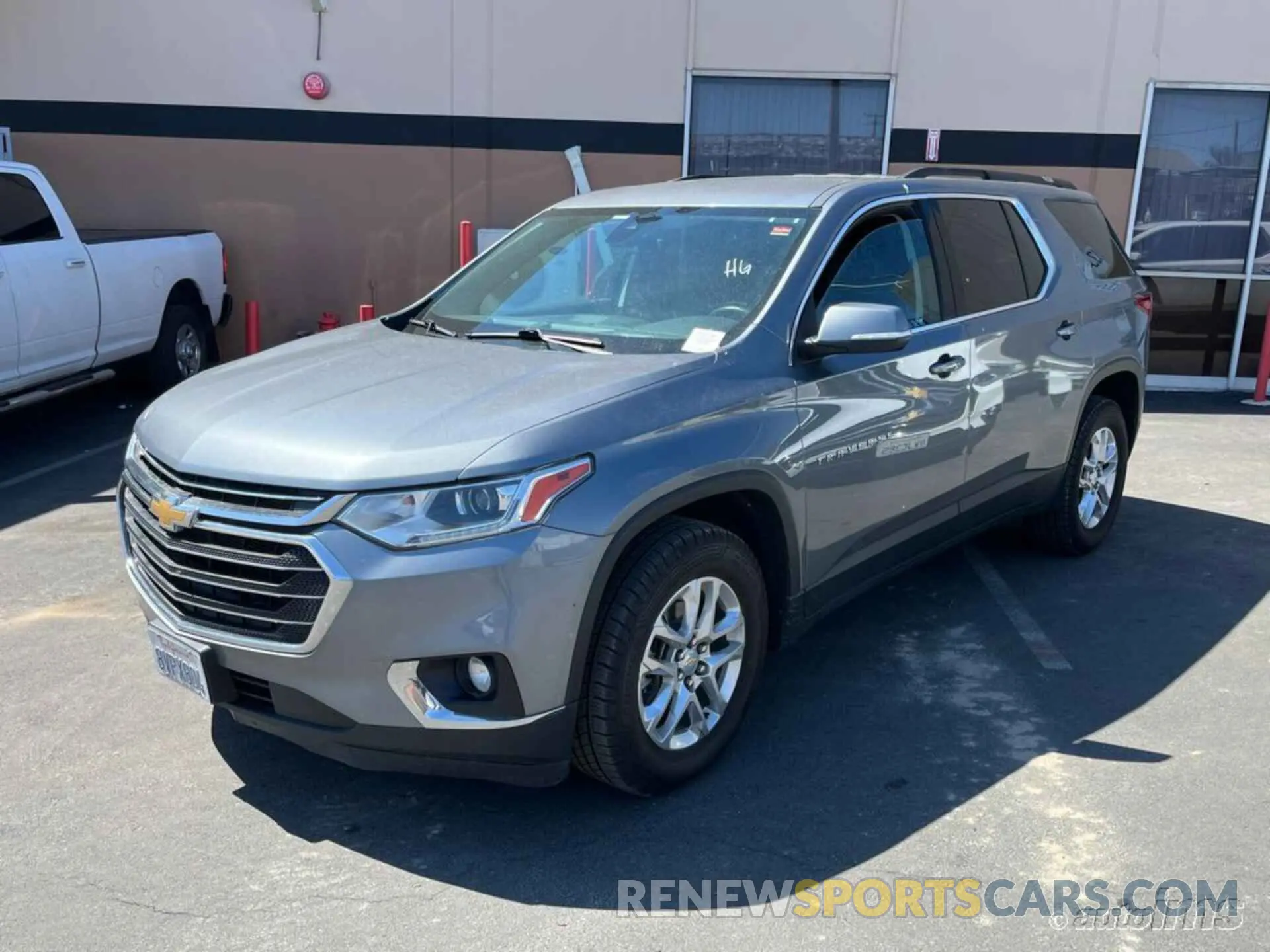 14 Photograph of a damaged car 1GNEVHKW6MJ189252 CHEVROLET TRAVERSE 2021