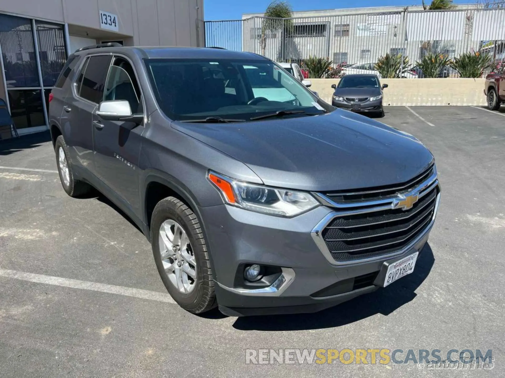 5 Photograph of a damaged car 1GNEVHKW6MJ189252 CHEVROLET TRAVERSE 2021