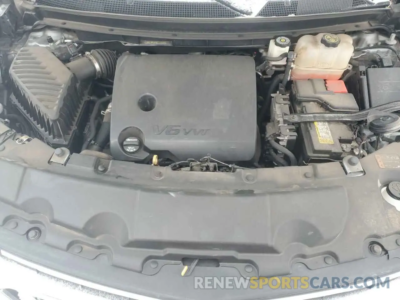 11 Photograph of a damaged car 1GNEVHKW7MJ113930 CHEVROLET TRAVERSE 2021