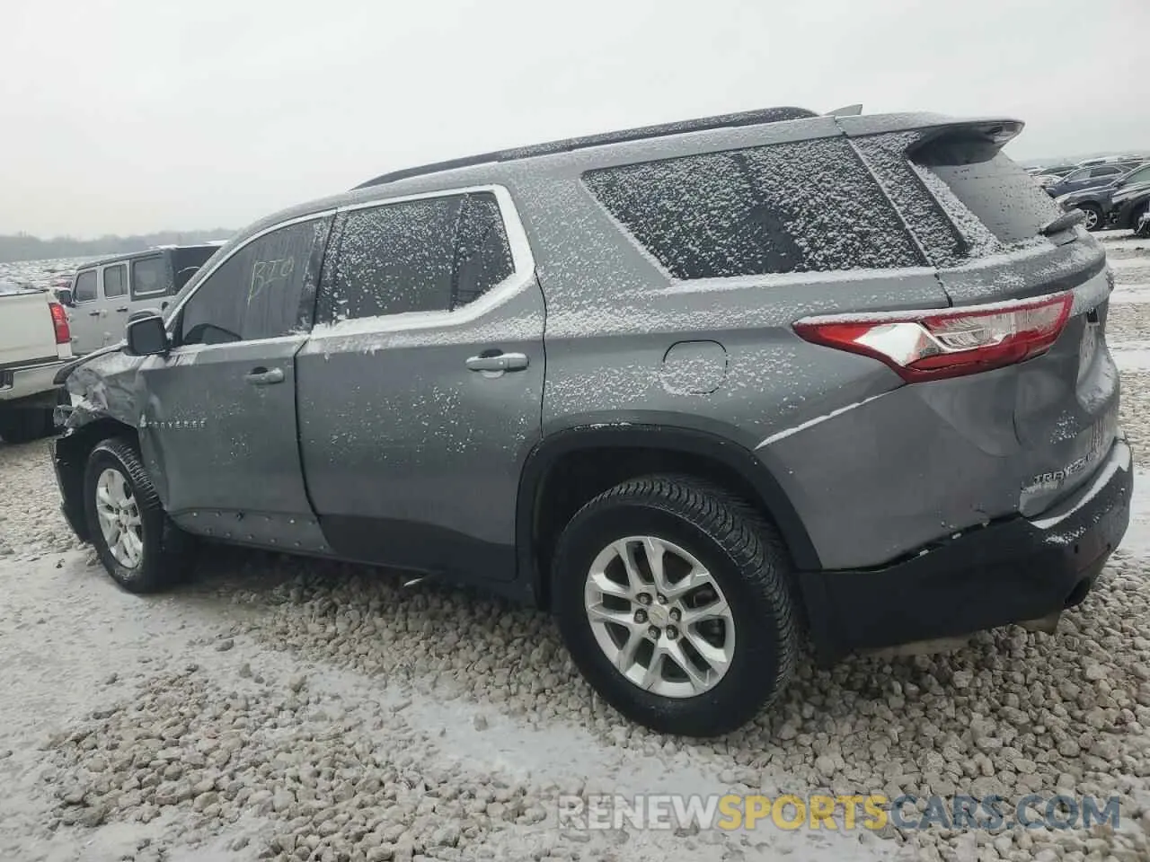 2 Photograph of a damaged car 1GNEVHKW7MJ113930 CHEVROLET TRAVERSE 2021