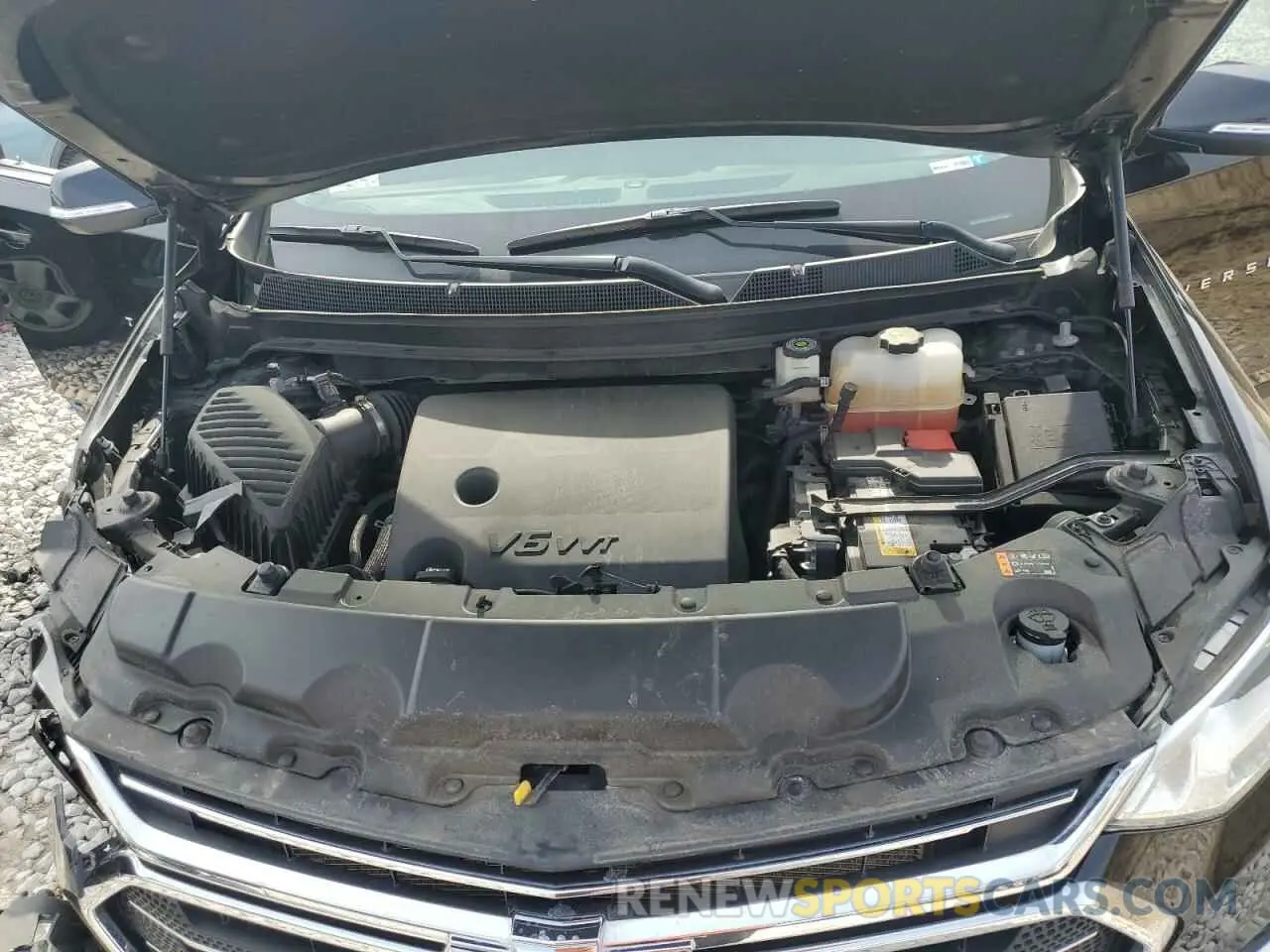 12 Photograph of a damaged car 1GNEVHKW8MJ253680 CHEVROLET TRAVERSE 2021
