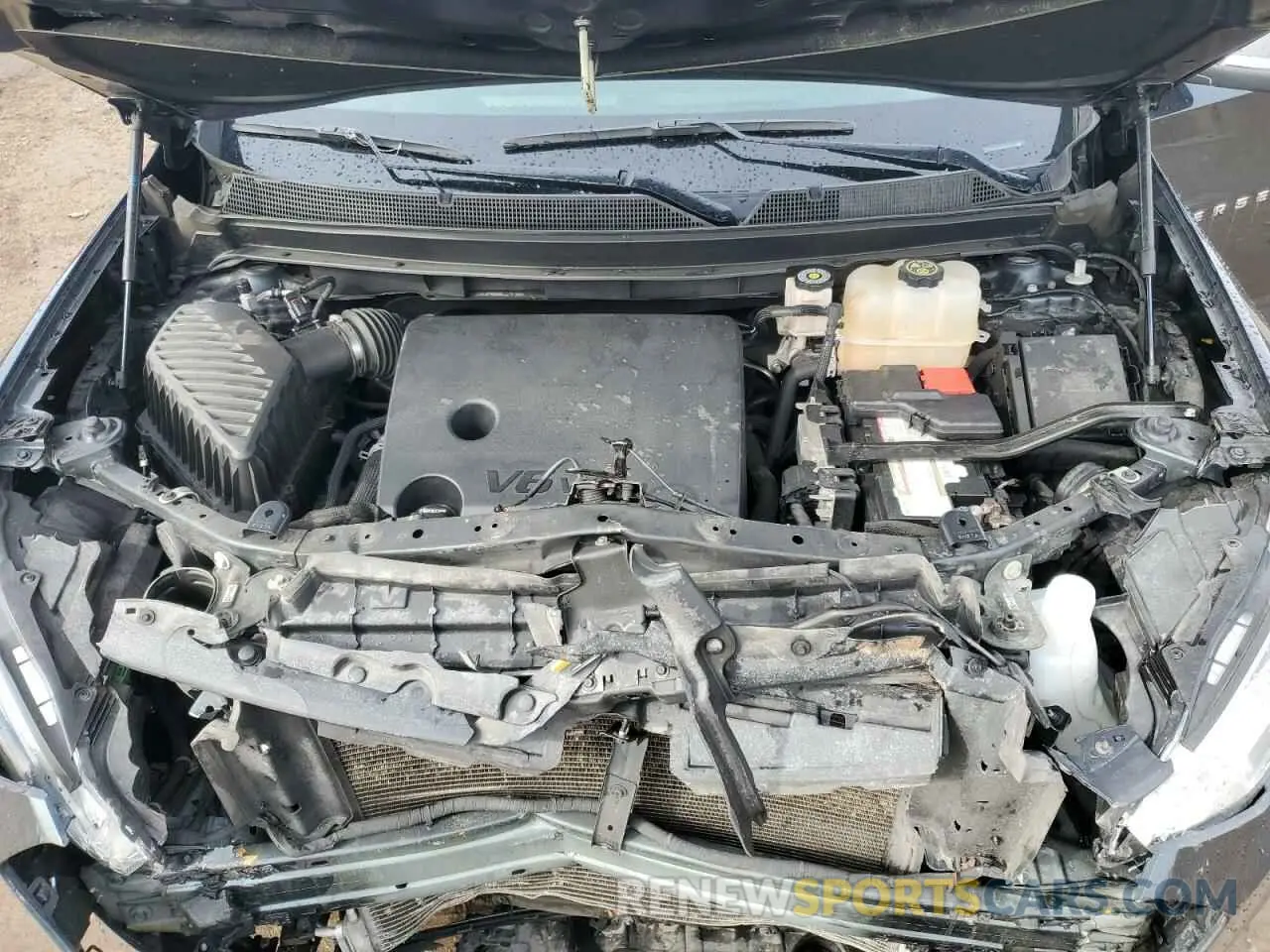 13 Photograph of a damaged car 1GNEVHKWXMJ174155 CHEVROLET TRAVERSE 2021