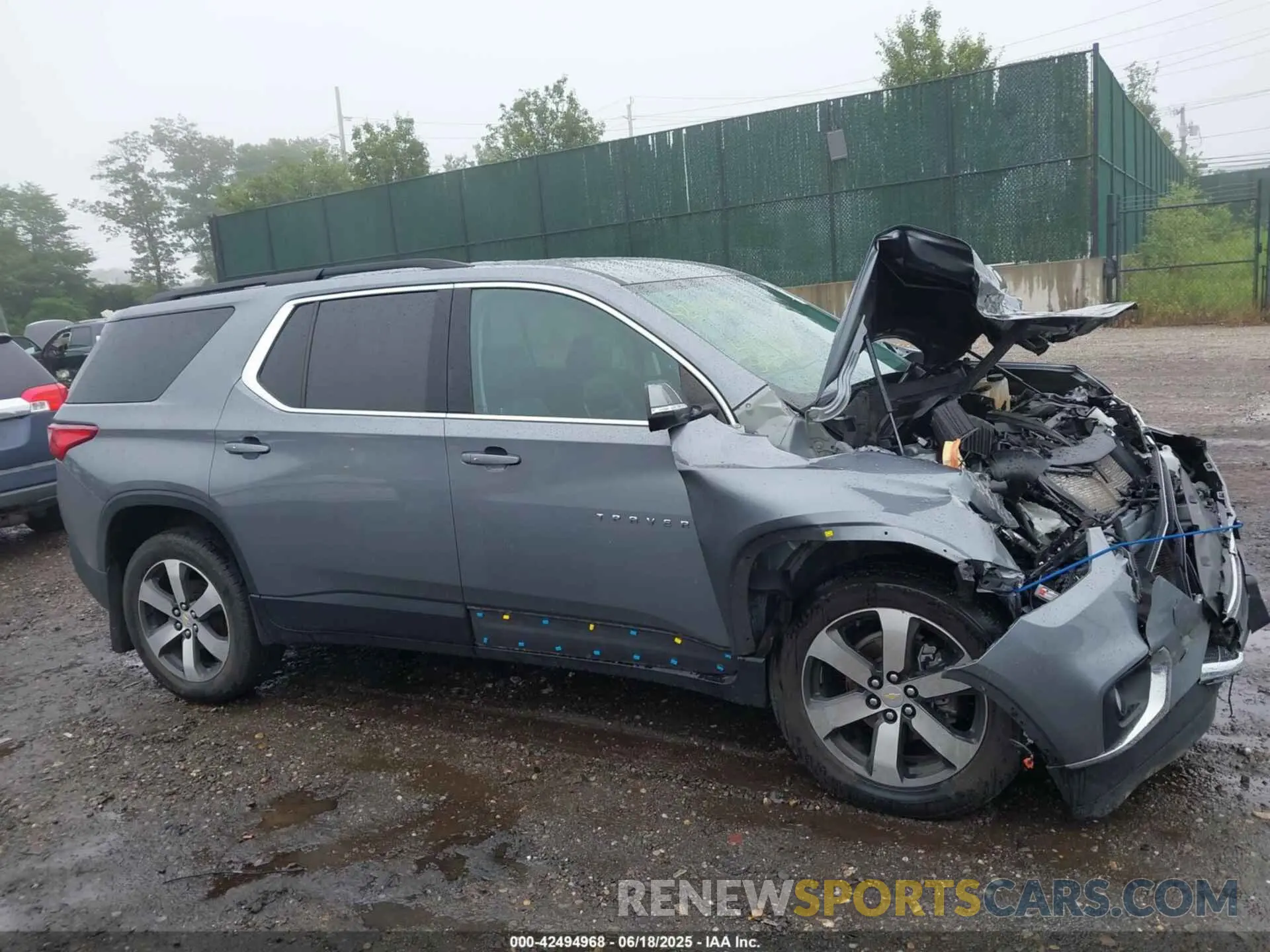 13 Photograph of a damaged car 1GNEVHKWXMJ220888 CHEVROLET TRAVERSE 2021