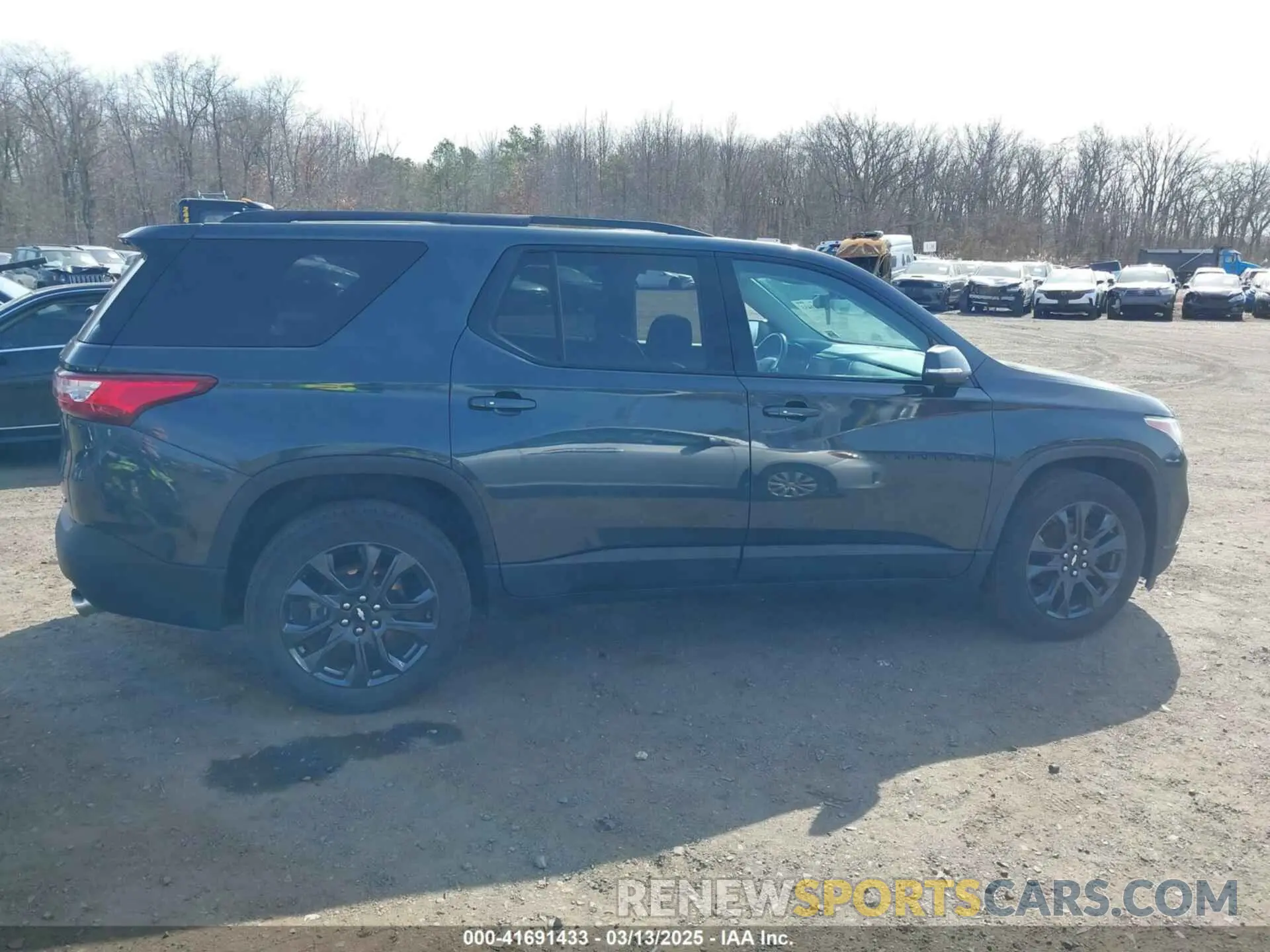 13 Photograph of a damaged car 1GNEVJKW4MJ141708 CHEVROLET TRAVERSE 2021