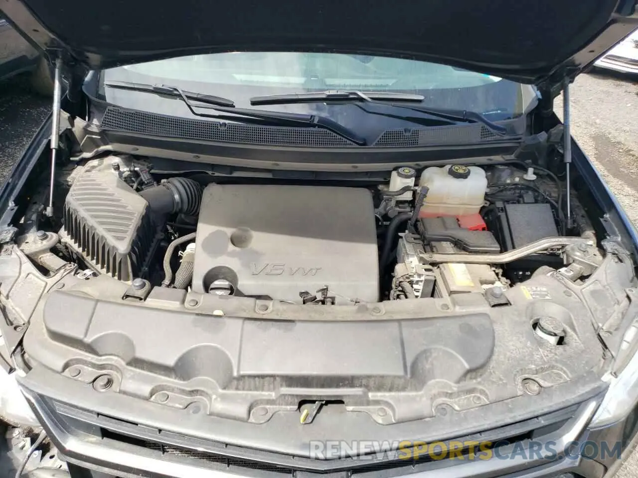 12 Photograph of a damaged car 1GNEVJKW8MJ108730 CHEVROLET TRAVERSE 2021