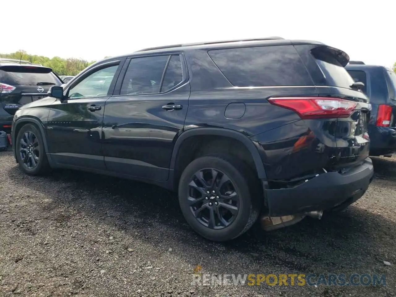 2 Photograph of a damaged car 1GNEVJKW8MJ108730 CHEVROLET TRAVERSE 2021