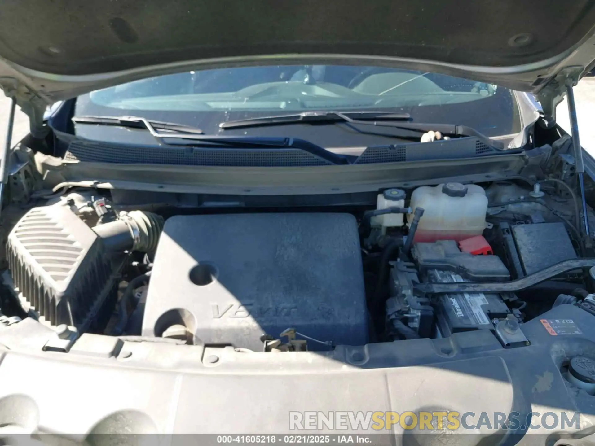 10 Photograph of a damaged car 1GNEVJKW9MJ142868 CHEVROLET TRAVERSE 2021