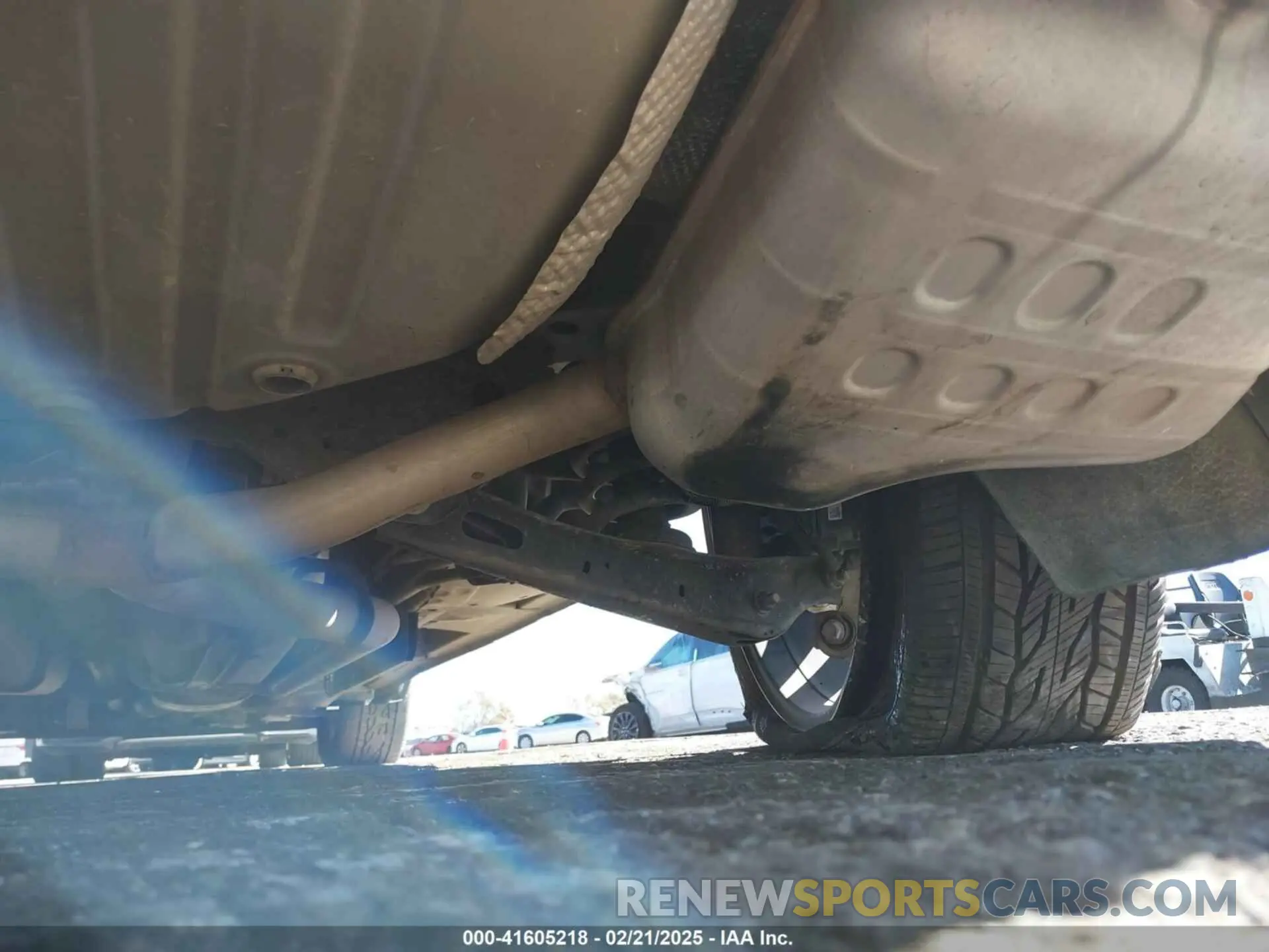 18 Photograph of a damaged car 1GNEVJKW9MJ142868 CHEVROLET TRAVERSE 2021