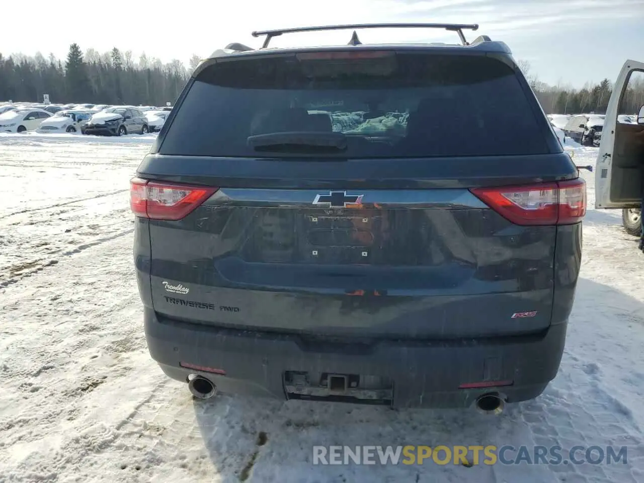 6 Photograph of a damaged car 1GNEVJKW9MJ144202 CHEVROLET TRAVERSE 2021