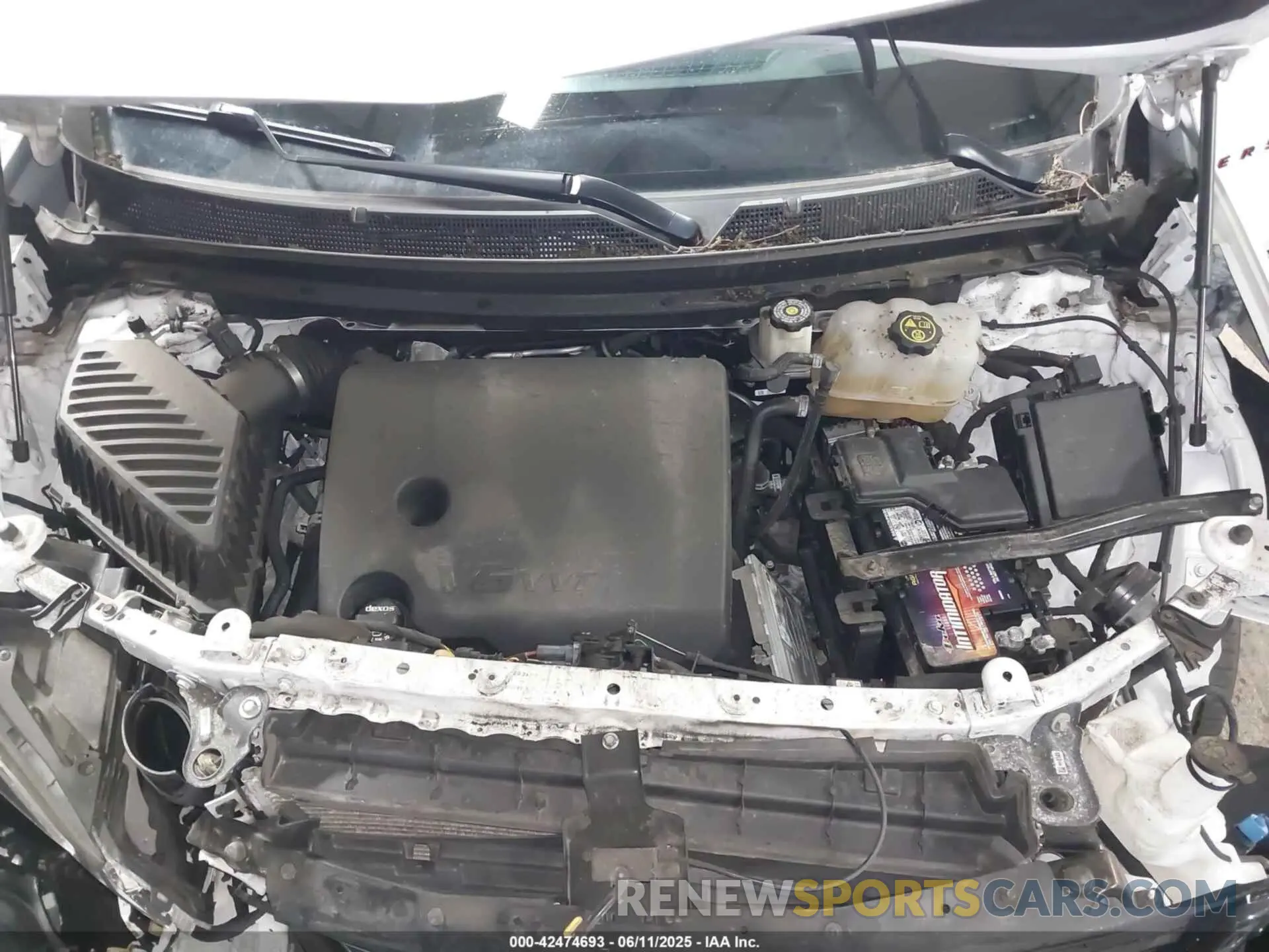 10 Photograph of a damaged car 1GNEVKKW1MJ136097 CHEVROLET TRAVERSE 2021
