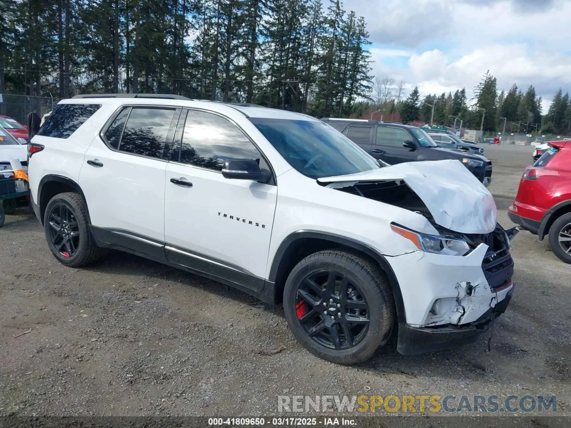 1 Photograph of a damaged car 1GNEVKKW7MJ250461 CHEVROLET TRAVERSE 2021