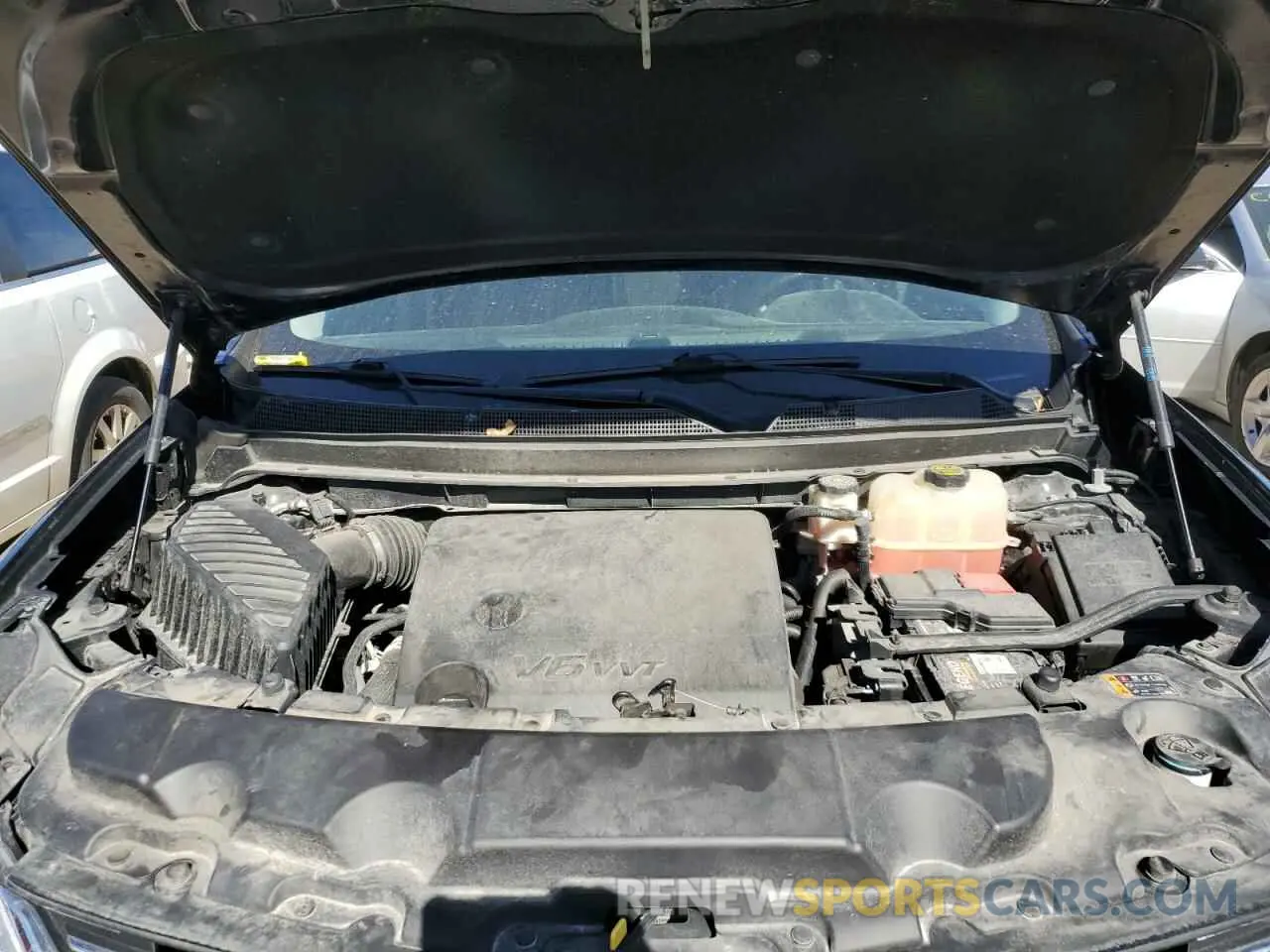 12 Photograph of a damaged car 1GNEVKKW8MJ250047 CHEVROLET TRAVERSE 2021