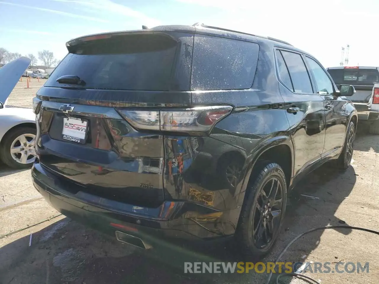 3 Photograph of a damaged car 1GNEVKKW8MJ250047 CHEVROLET TRAVERSE 2021