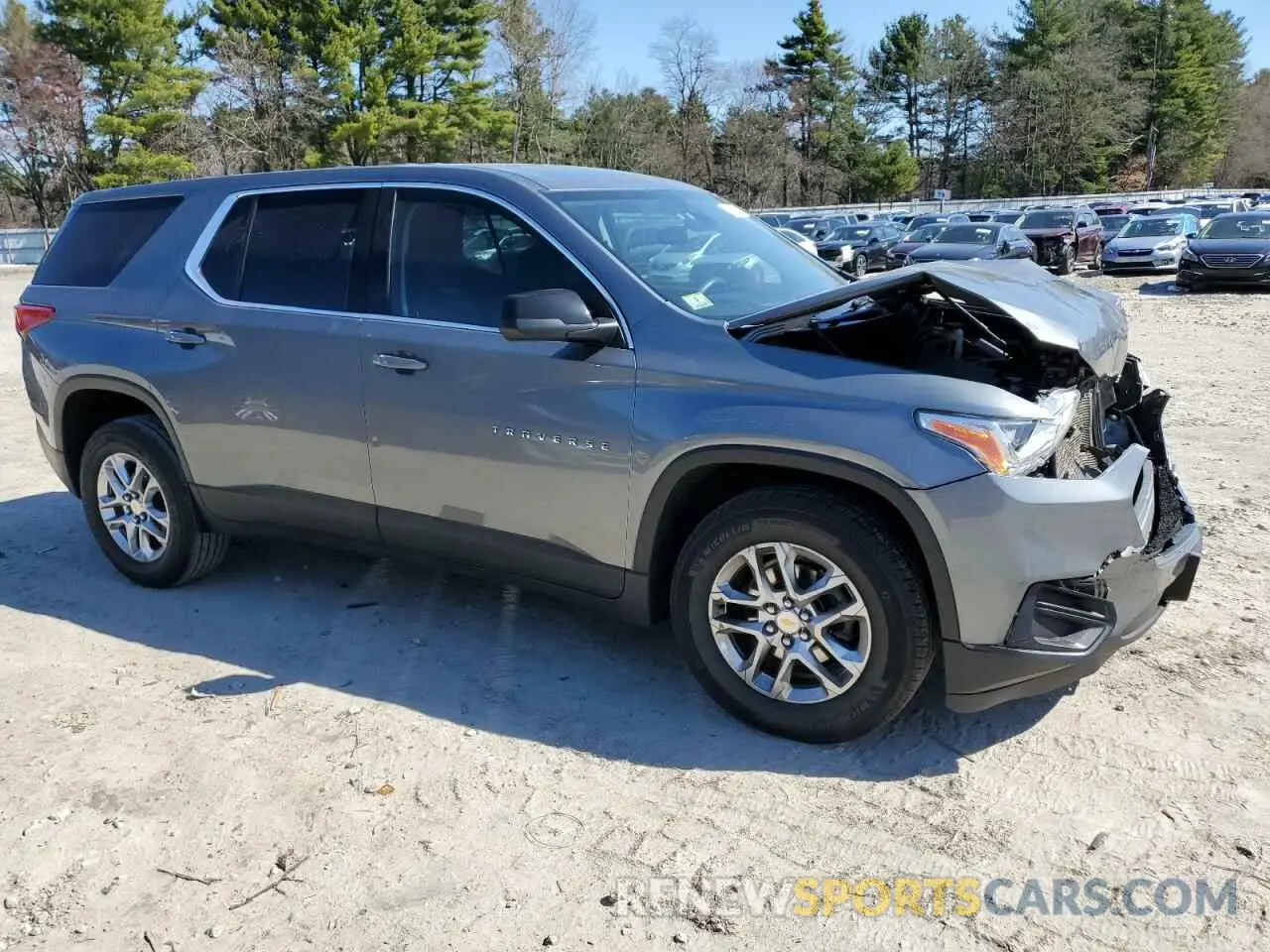 4 Photograph of a damaged car 1GNEVLKW8MJ169359 CHEVROLET TRAVERSE 2021