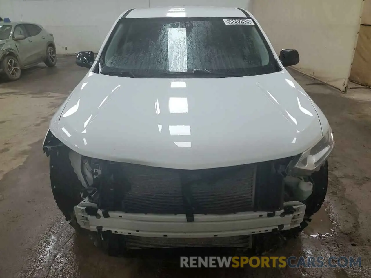 5 Photograph of a damaged car 1GNEVLKWXMJ164969 CHEVROLET TRAVERSE 2021