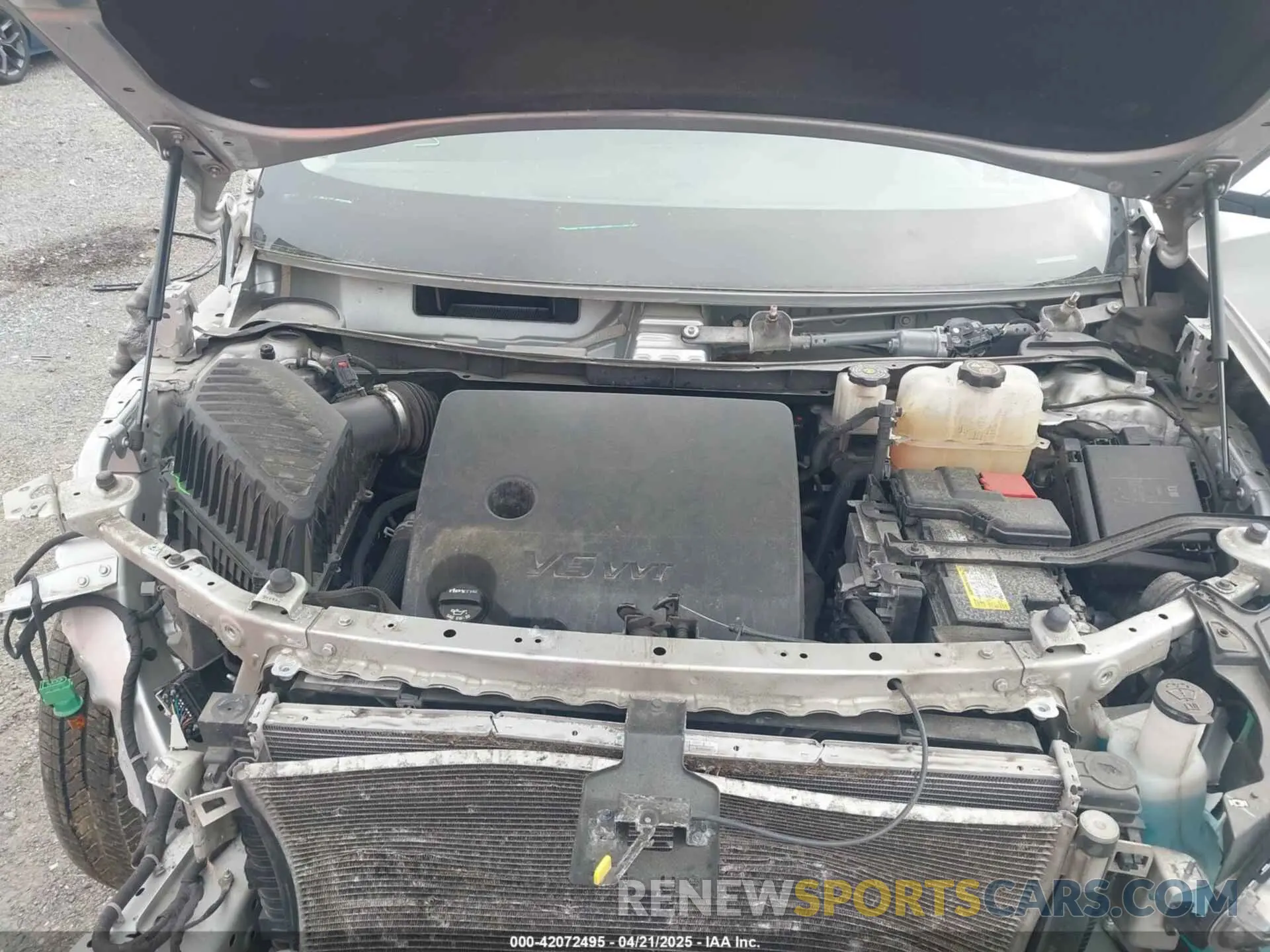 10 Photograph of a damaged car 1GNEVMKW6MJ221433 CHEVROLET TRAVERSE 2021