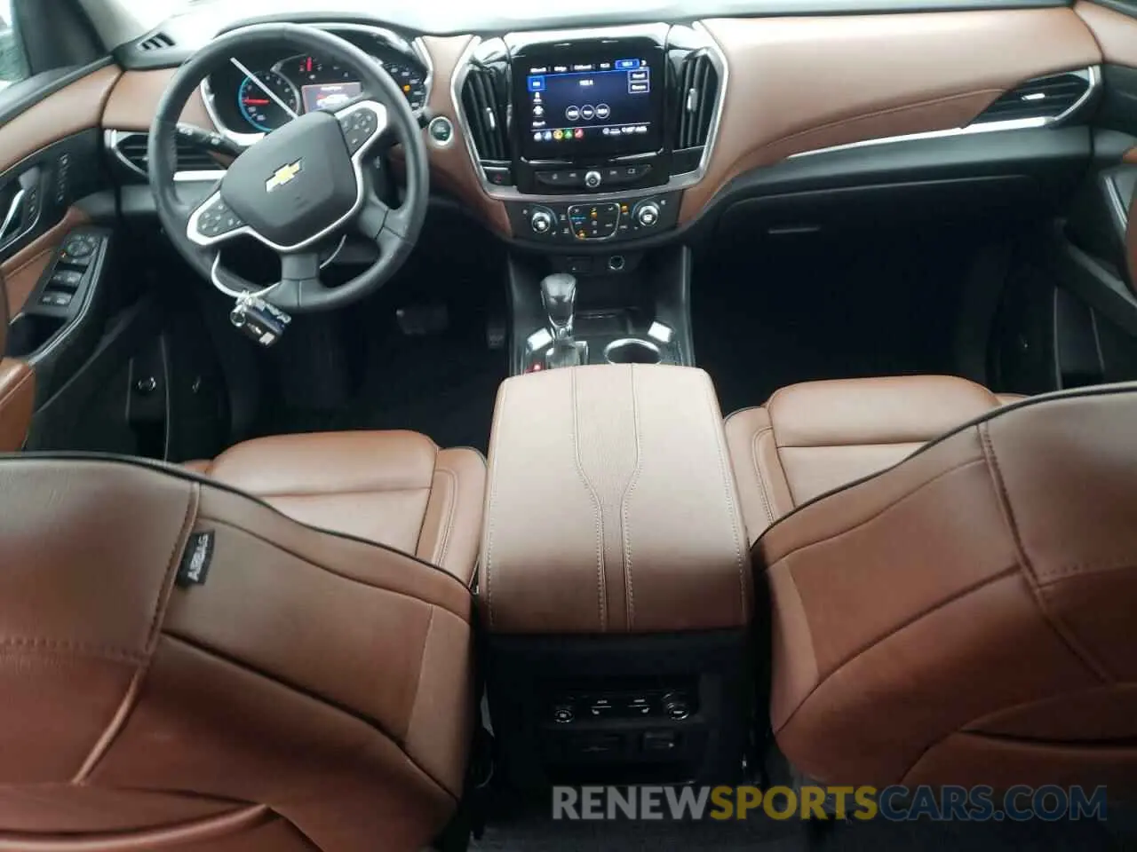 8 Photograph of a damaged car 1GNEVNKW5MJ266563 CHEVROLET TRAVERSE 2021