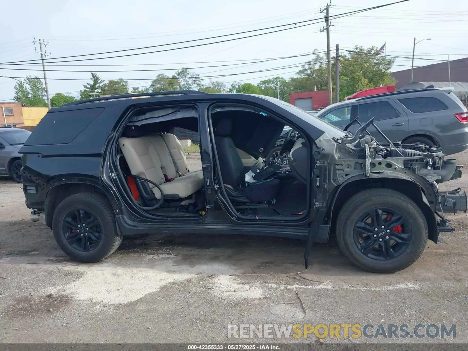 12 Photograph of a damaged car 1GNERFKW0NJ153907 CHEVROLET TRAVERSE 2022