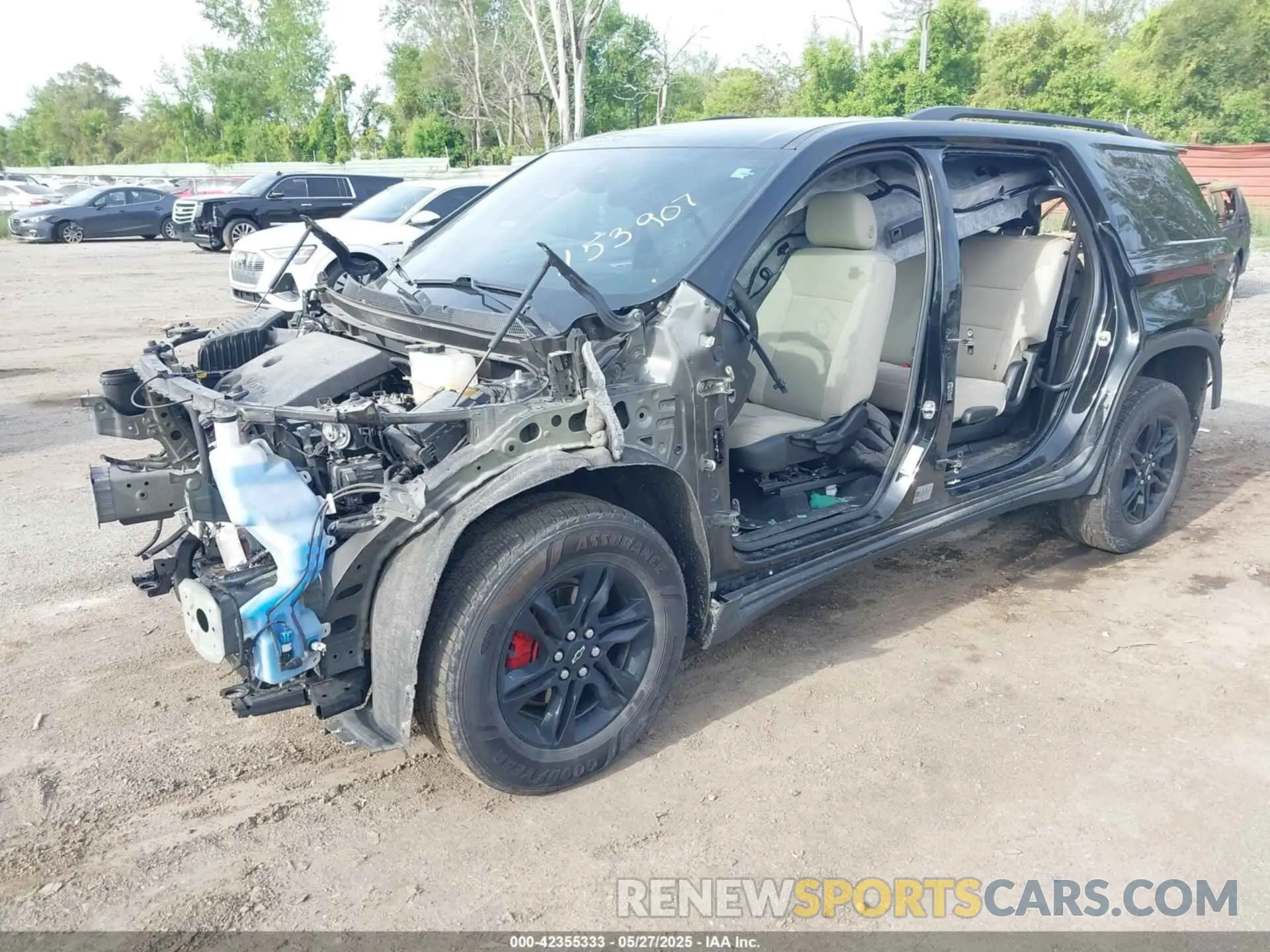 2 Photograph of a damaged car 1GNERFKW0NJ153907 CHEVROLET TRAVERSE 2022