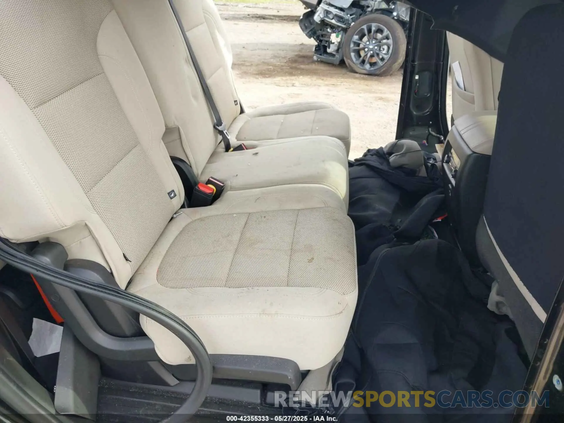 8 Photograph of a damaged car 1GNERFKW0NJ153907 CHEVROLET TRAVERSE 2022