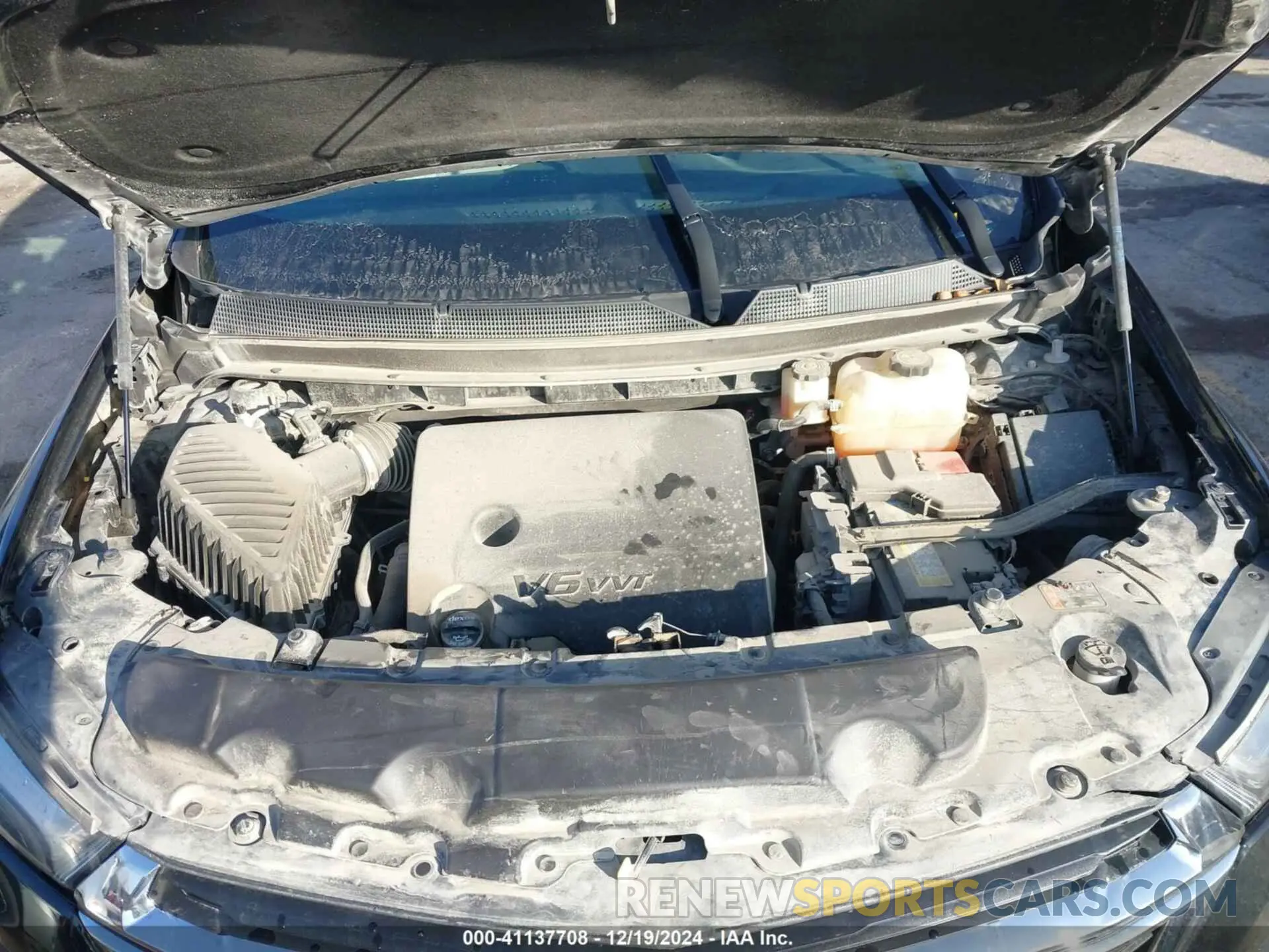 10 Photograph of a damaged car 1GNERFKW1NJ100164 CHEVROLET TRAVERSE 2022