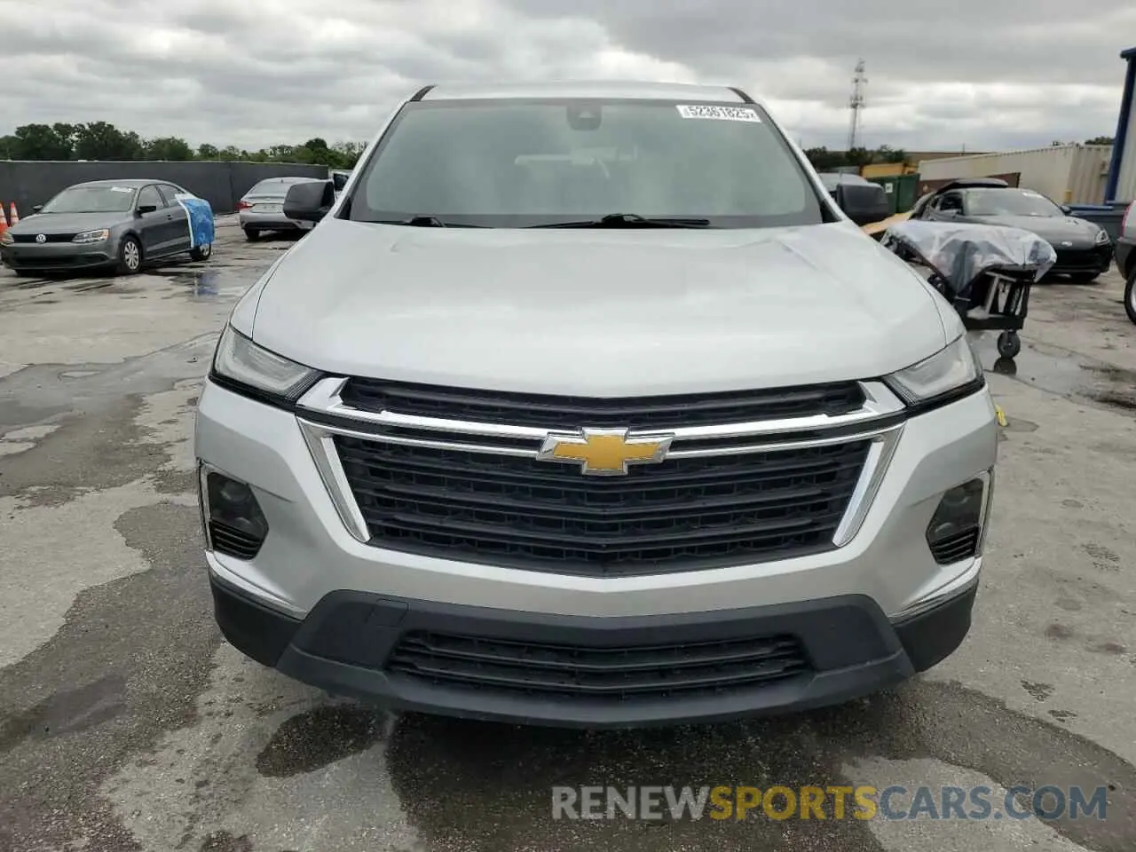 5 Photograph of a damaged car 1GNERFKW1NJ100987 CHEVROLET TRAVERSE 2022