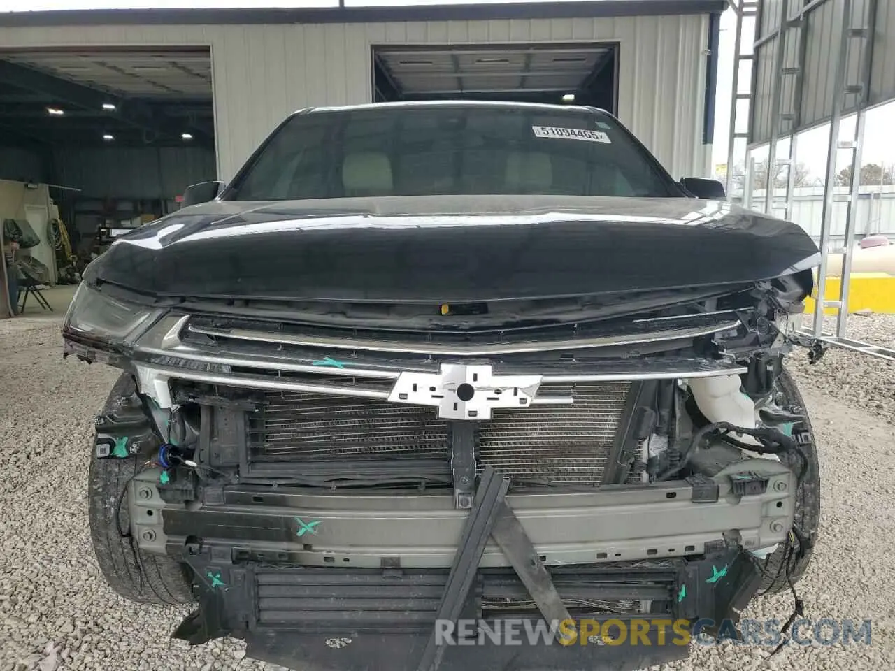 5 Photograph of a damaged car 1GNERFKW2NJ101369 CHEVROLET TRAVERSE 2022
