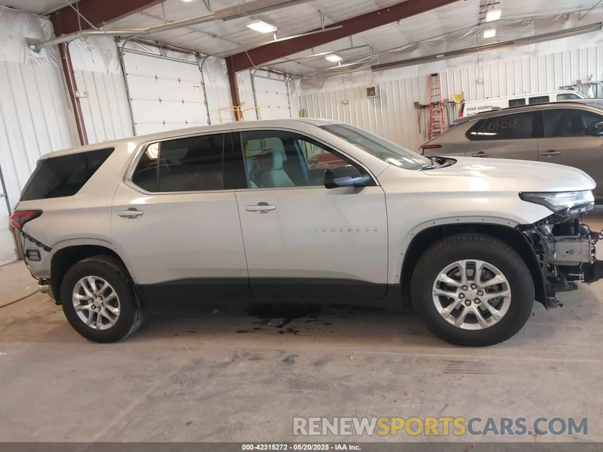 13 Photograph of a damaged car 1GNERFKW3NJ114938 CHEVROLET TRAVERSE 2022