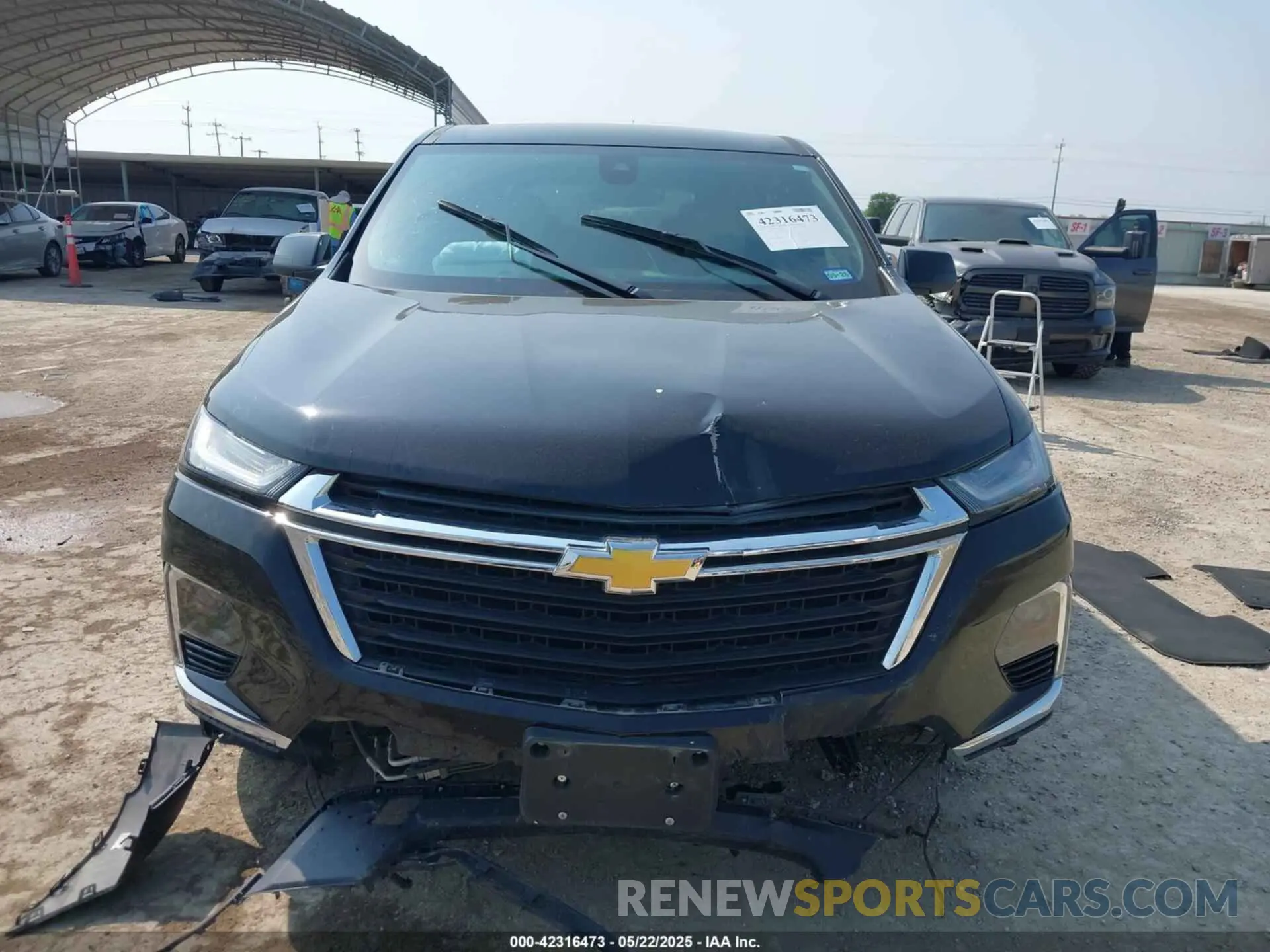 13 Photograph of a damaged car 1GNERFKW4NJ168961 CHEVROLET TRAVERSE 2022