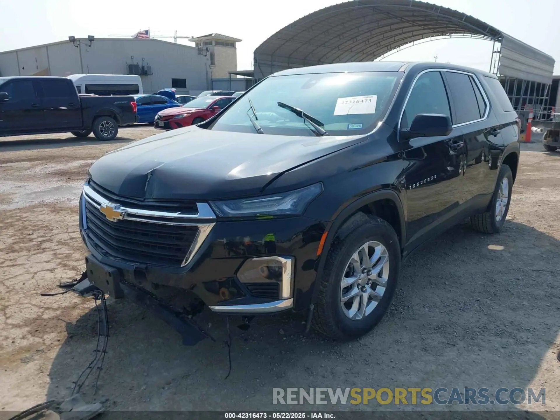 2 Photograph of a damaged car 1GNERFKW4NJ168961 CHEVROLET TRAVERSE 2022