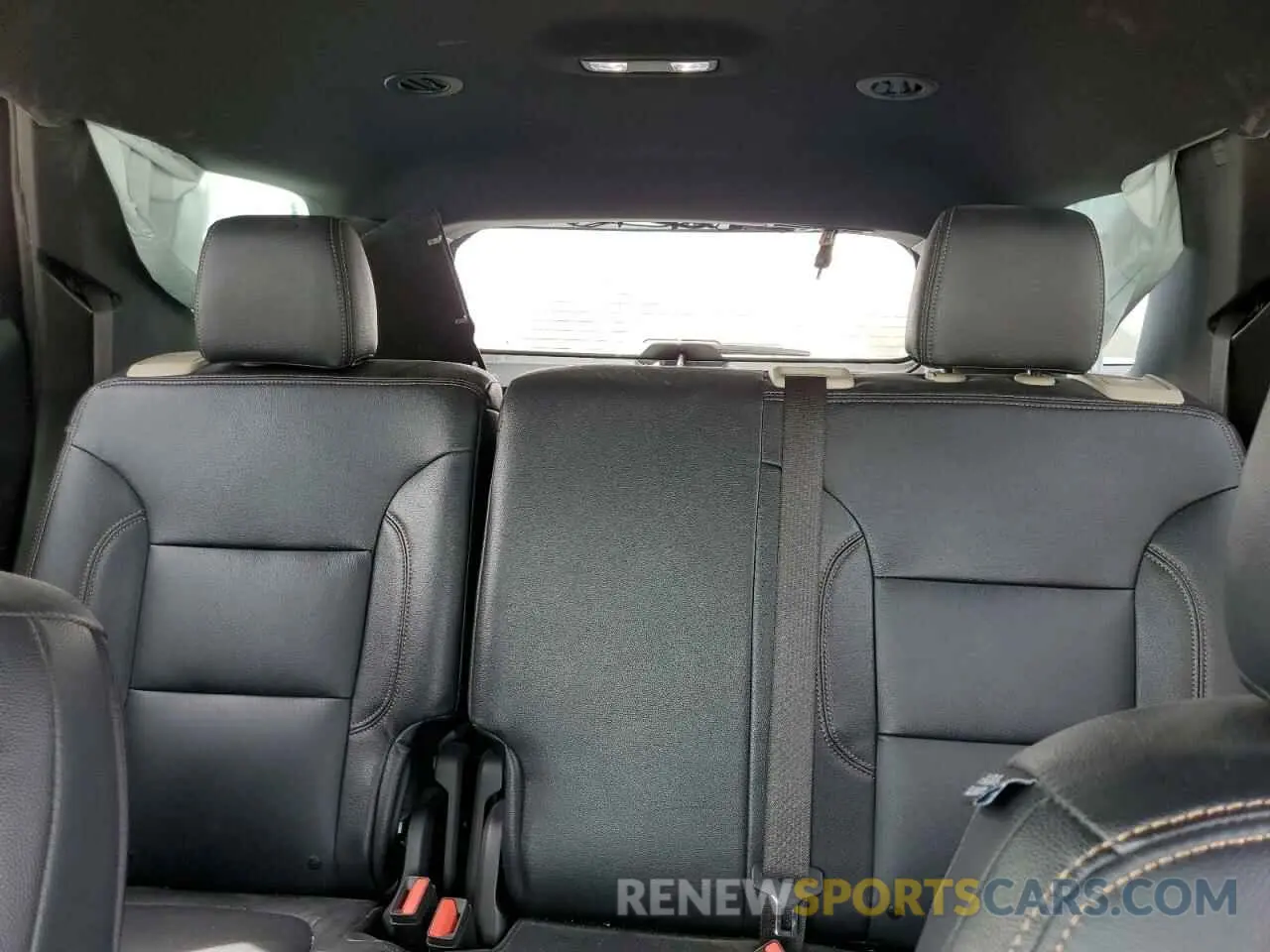 10 Photograph of a damaged car 1GNERFKW4NJ170399 CHEVROLET TRAVERSE 2022