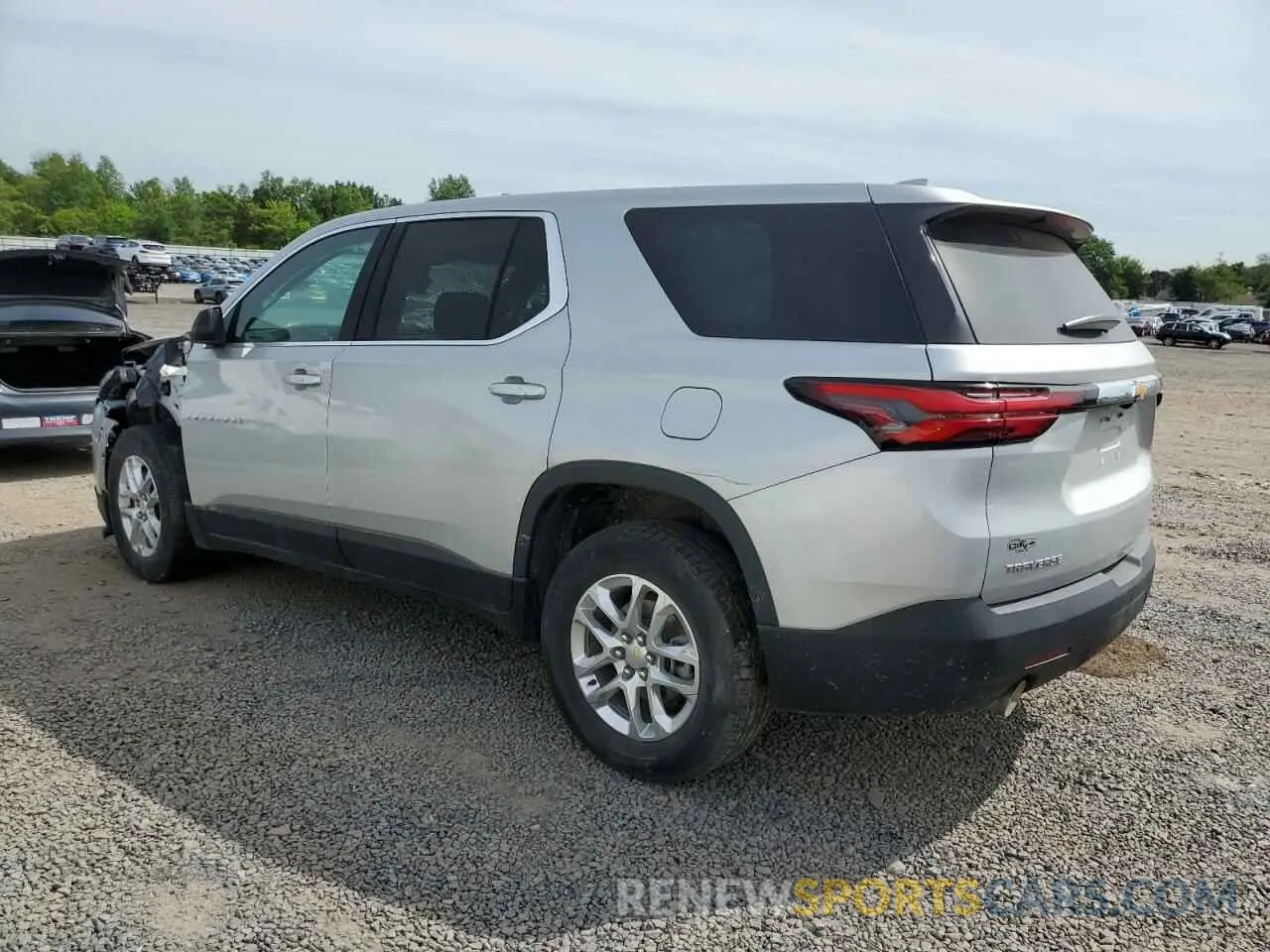 2 Photograph of a damaged car 1GNERFKW4NJ170399 CHEVROLET TRAVERSE 2022
