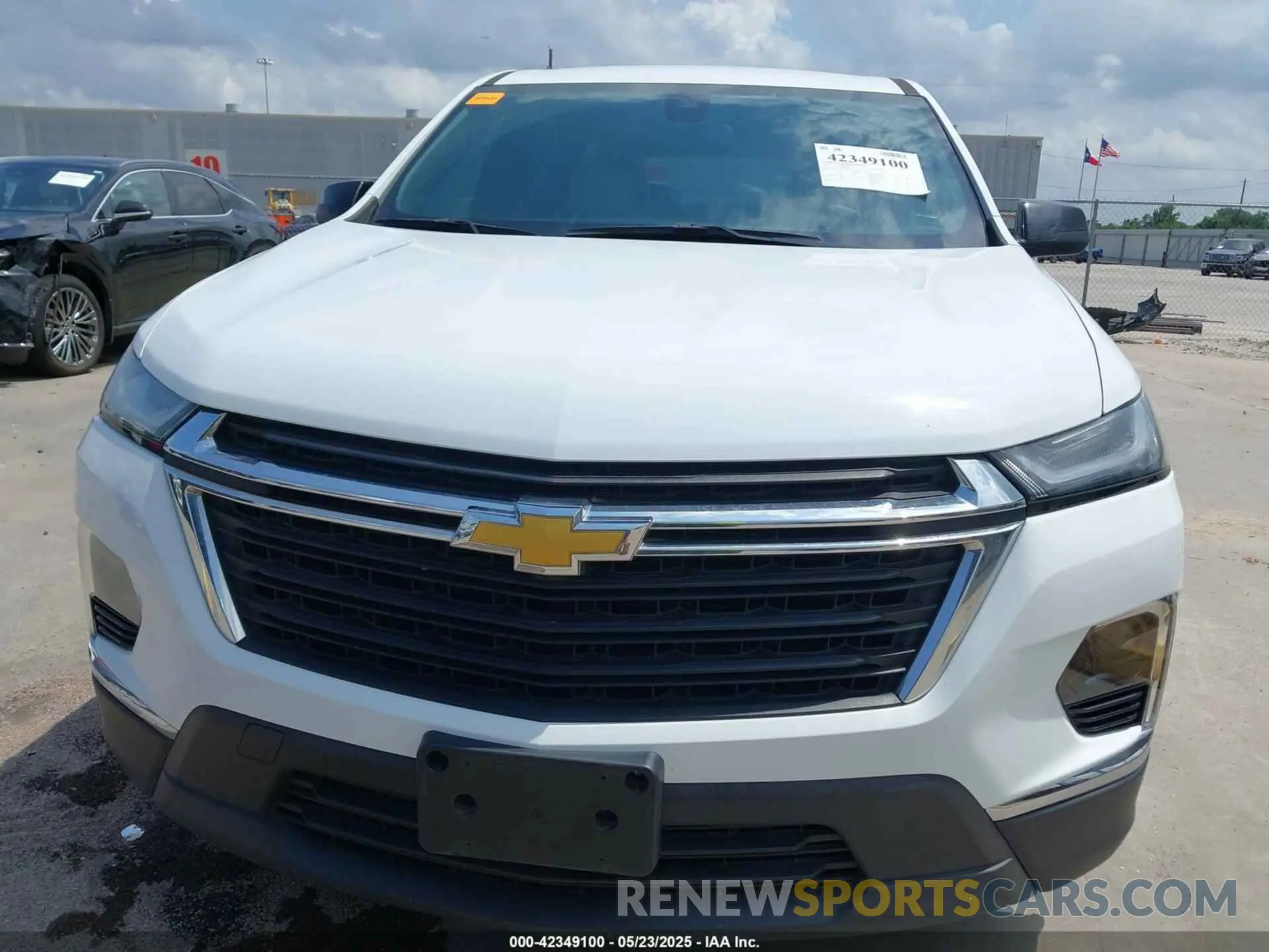 13 Photograph of a damaged car 1GNERFKW6NJ145164 CHEVROLET TRAVERSE 2022